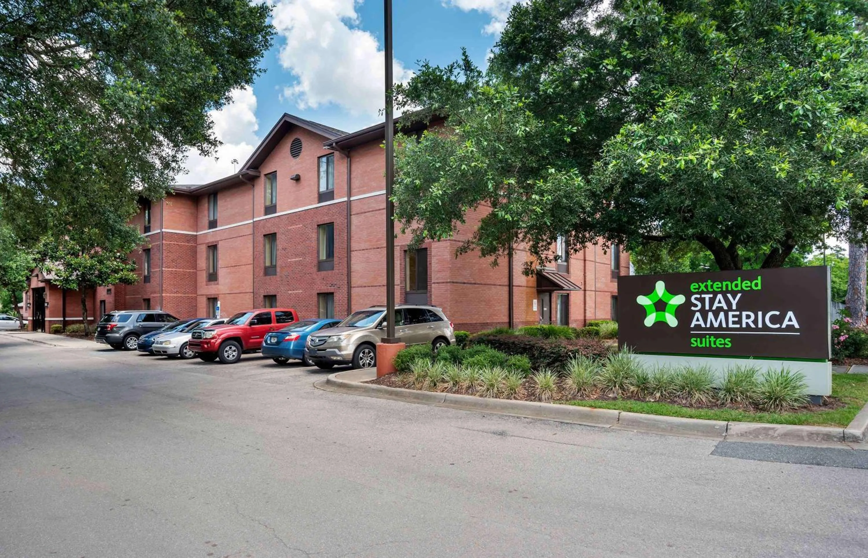 Property building in Extended Stay America Suites - Tallahassee - Killearn