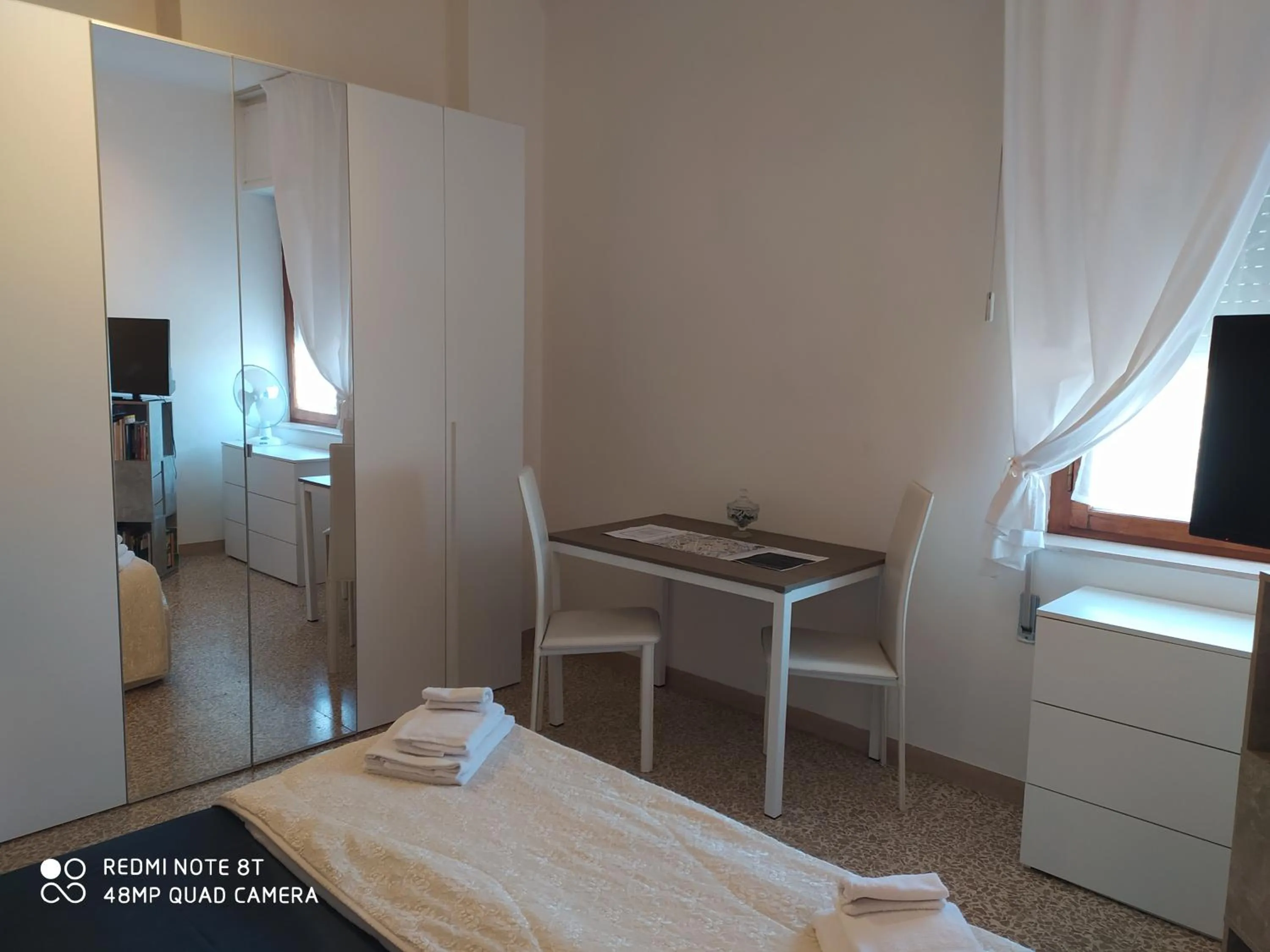 Double Room with Private External Bathroom in Bab San Feliciano Camere Foligno
