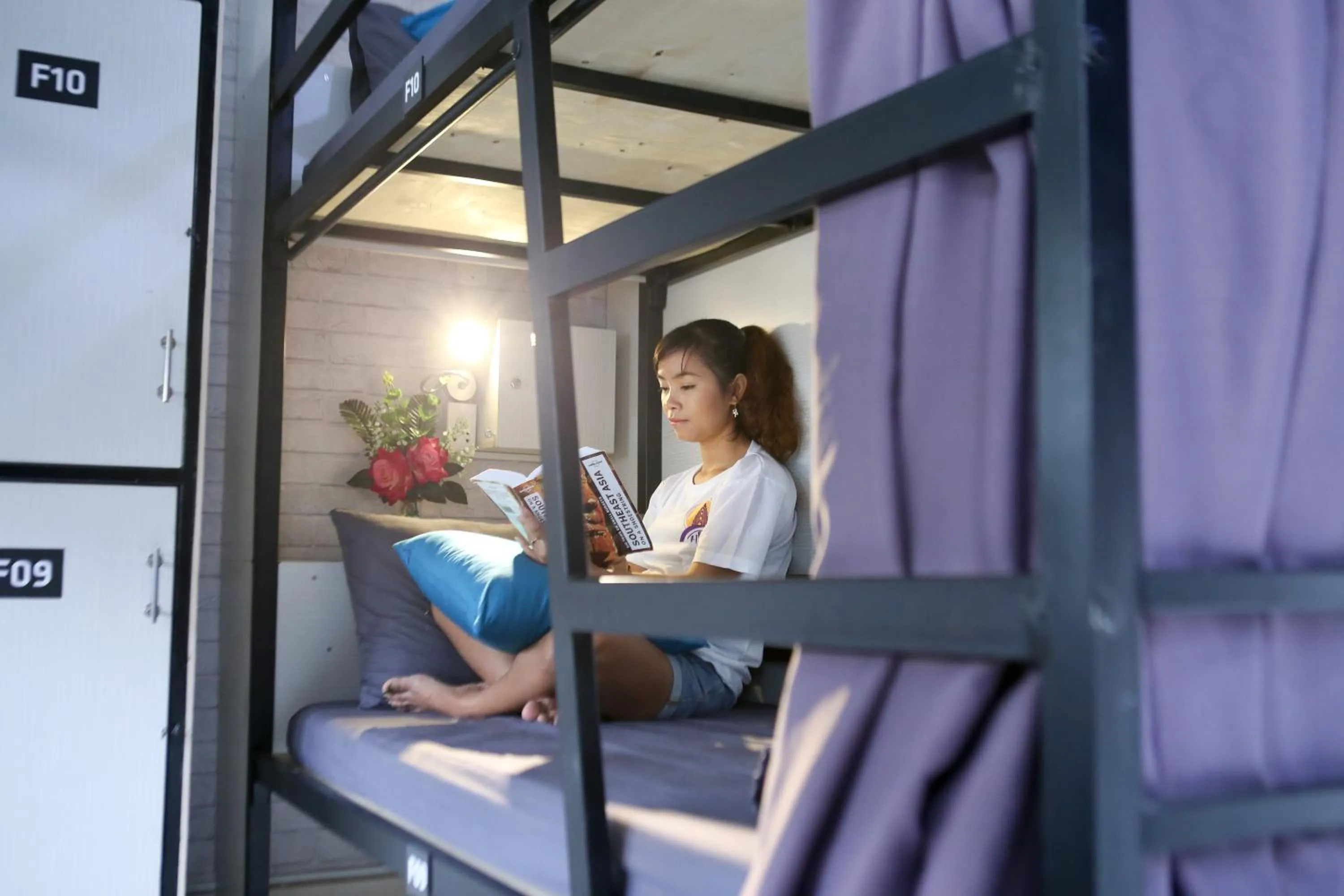 bunk bed in Silk and Sea Hotel
