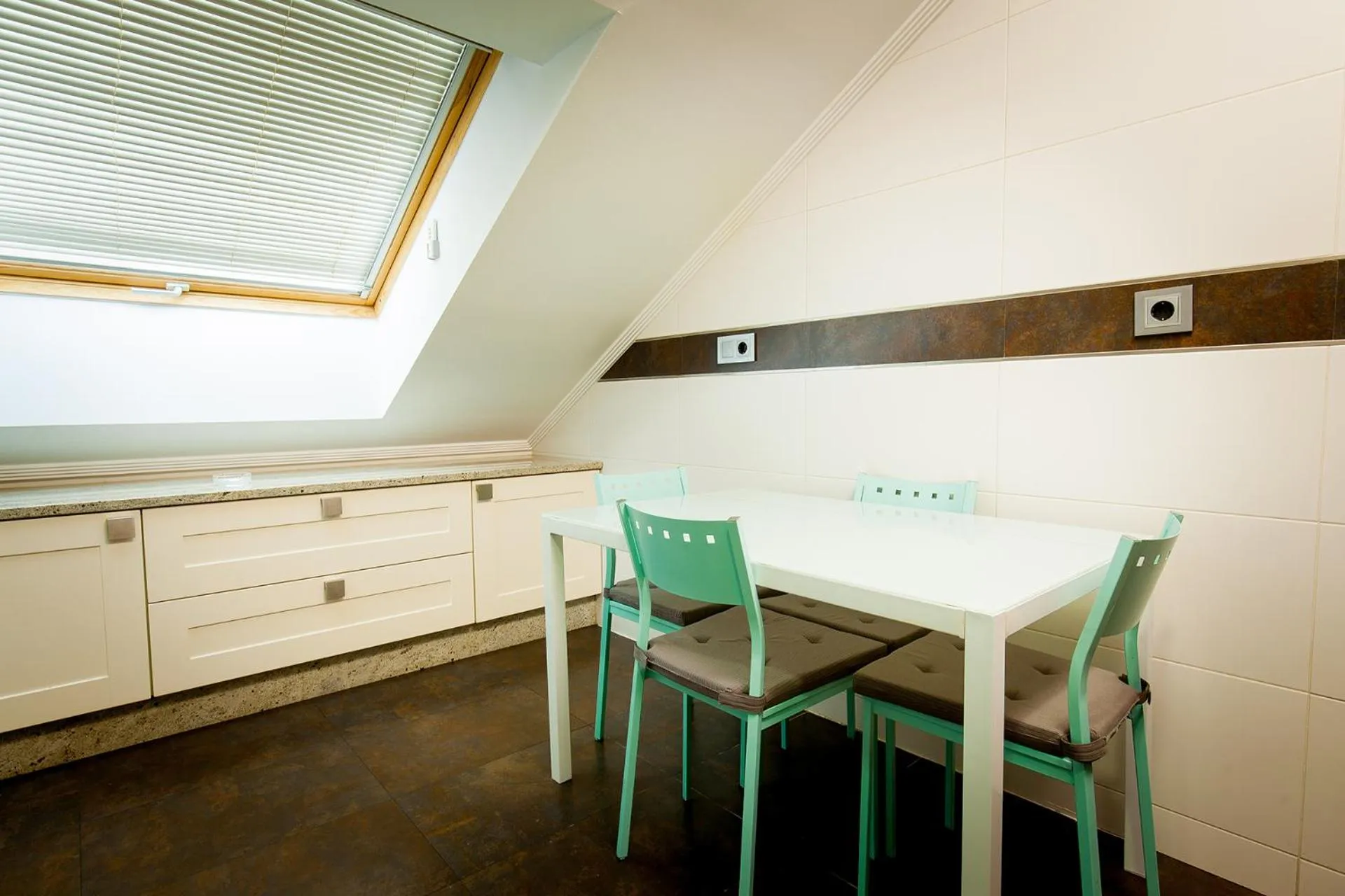 Kitchen or kitchenette in Apartamentos Villa Zoila Baiona