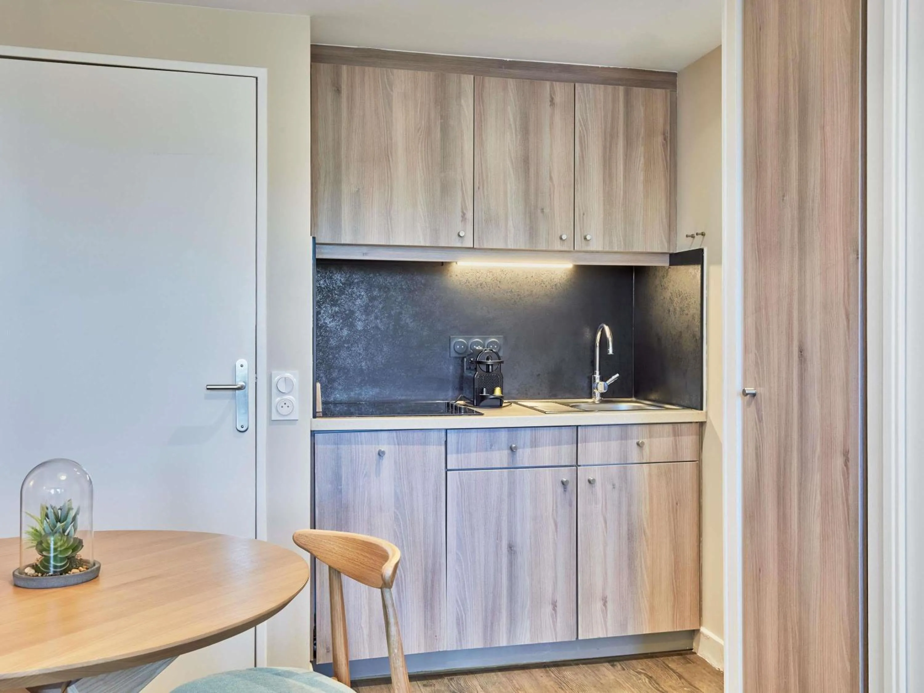 One-Bedroom Apartment (4 people) in Aparthotel Adagio Aix-en-Provence Centre