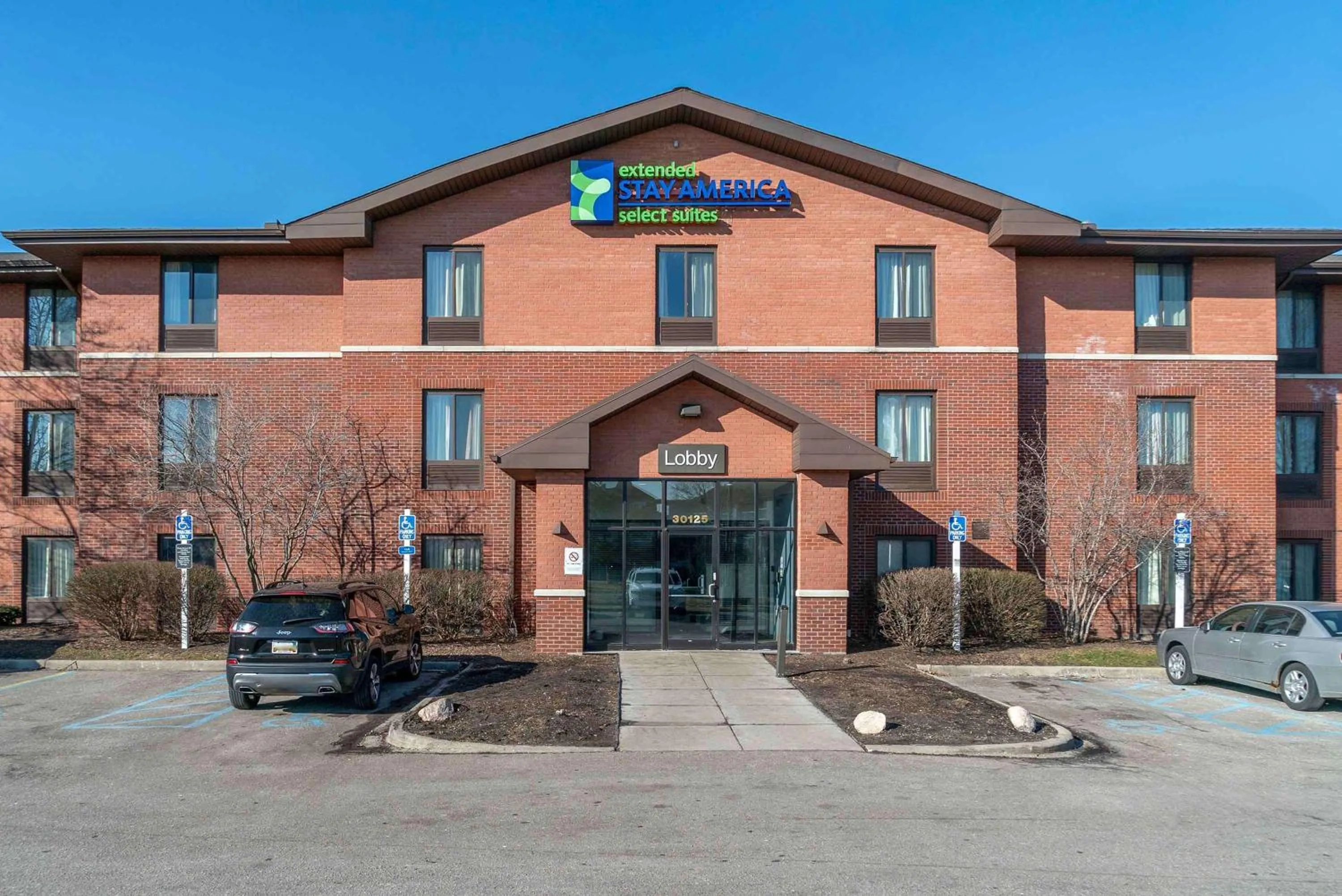 Property building in Extended Stay America Select Suites - Detroit - Warren