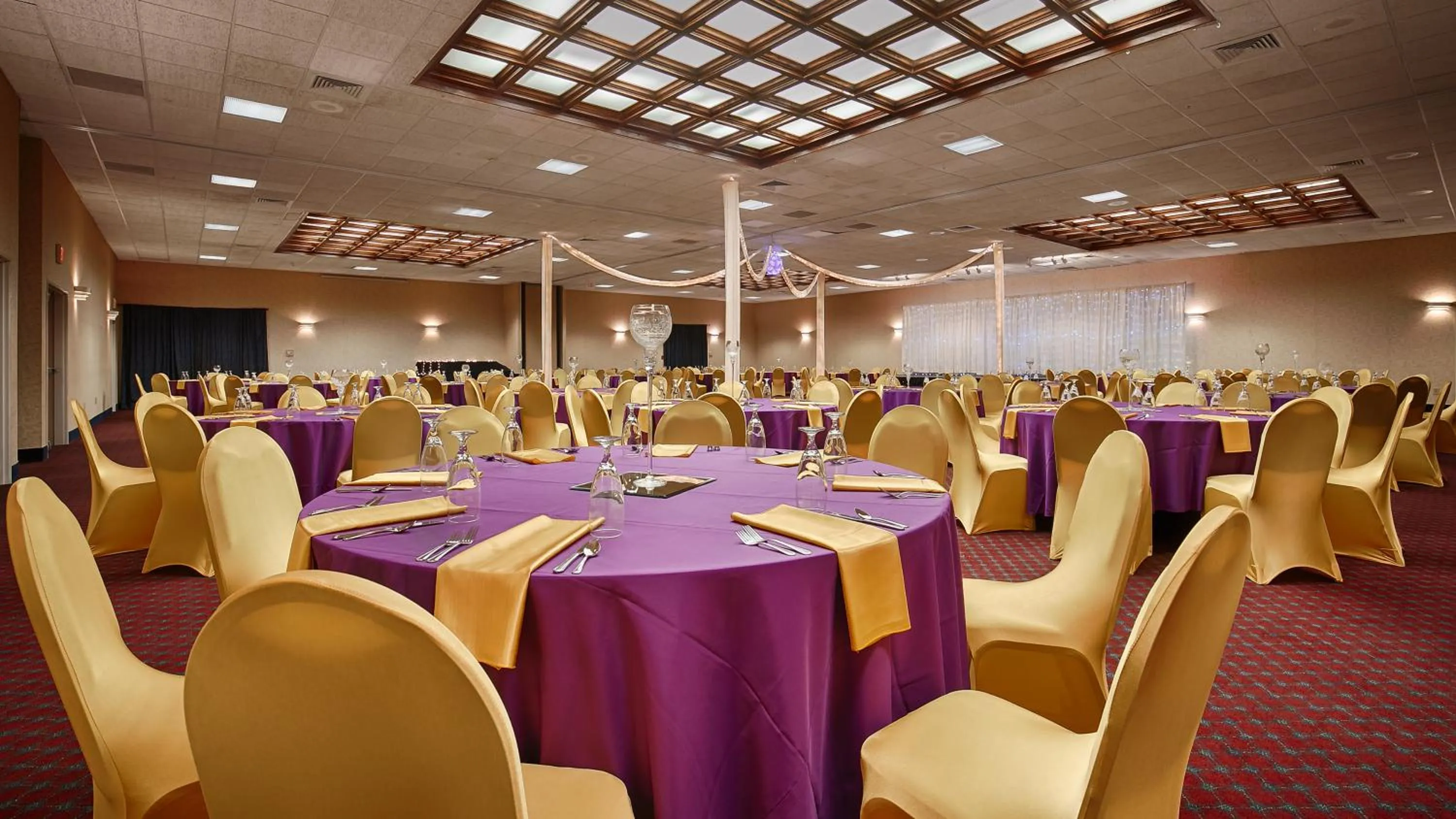 Restaurant/places to eat in Best Western Plus Brandywine Inn & Suites