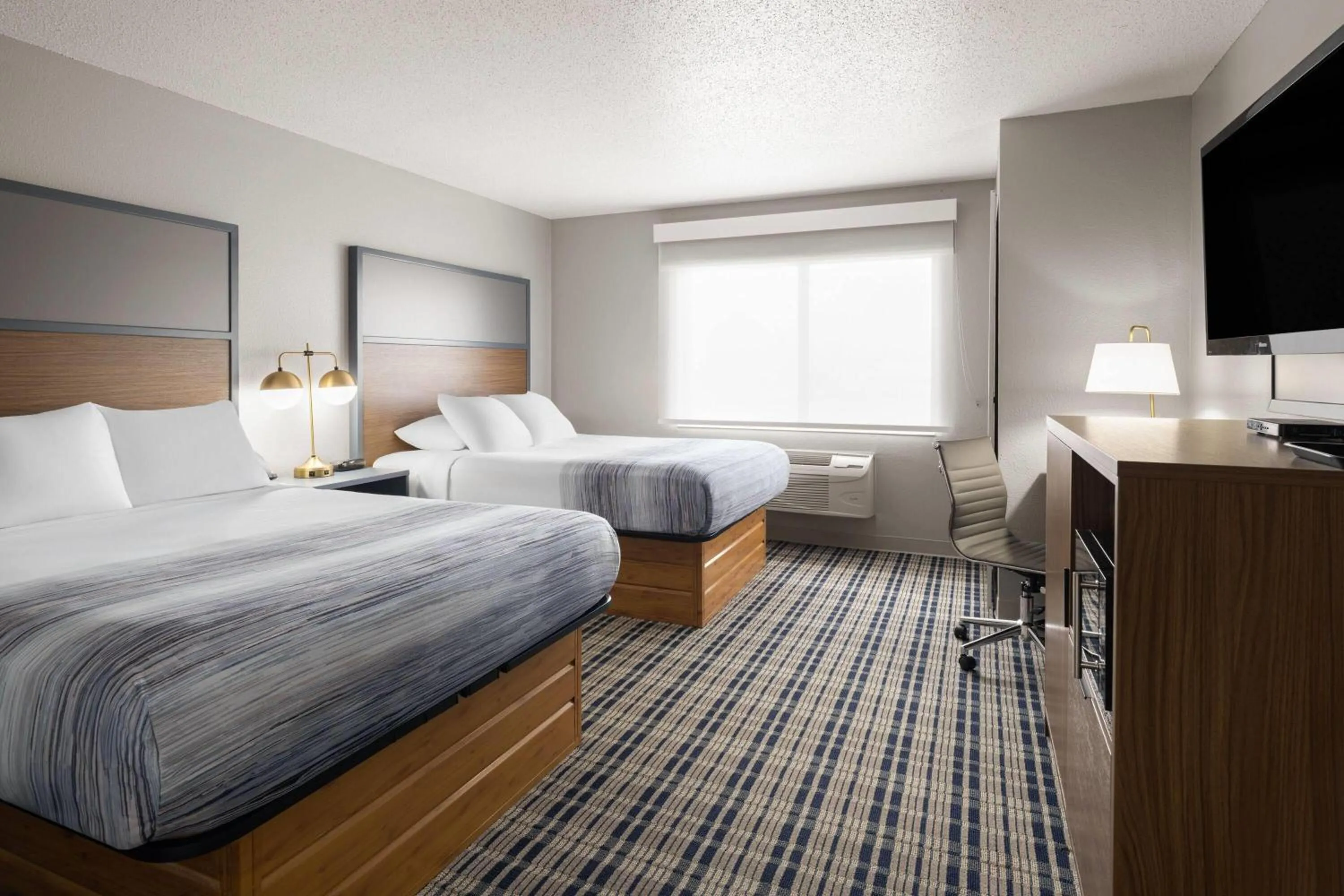 Photo of the whole room, Bed in AmericInn by Wyndham Muscatine