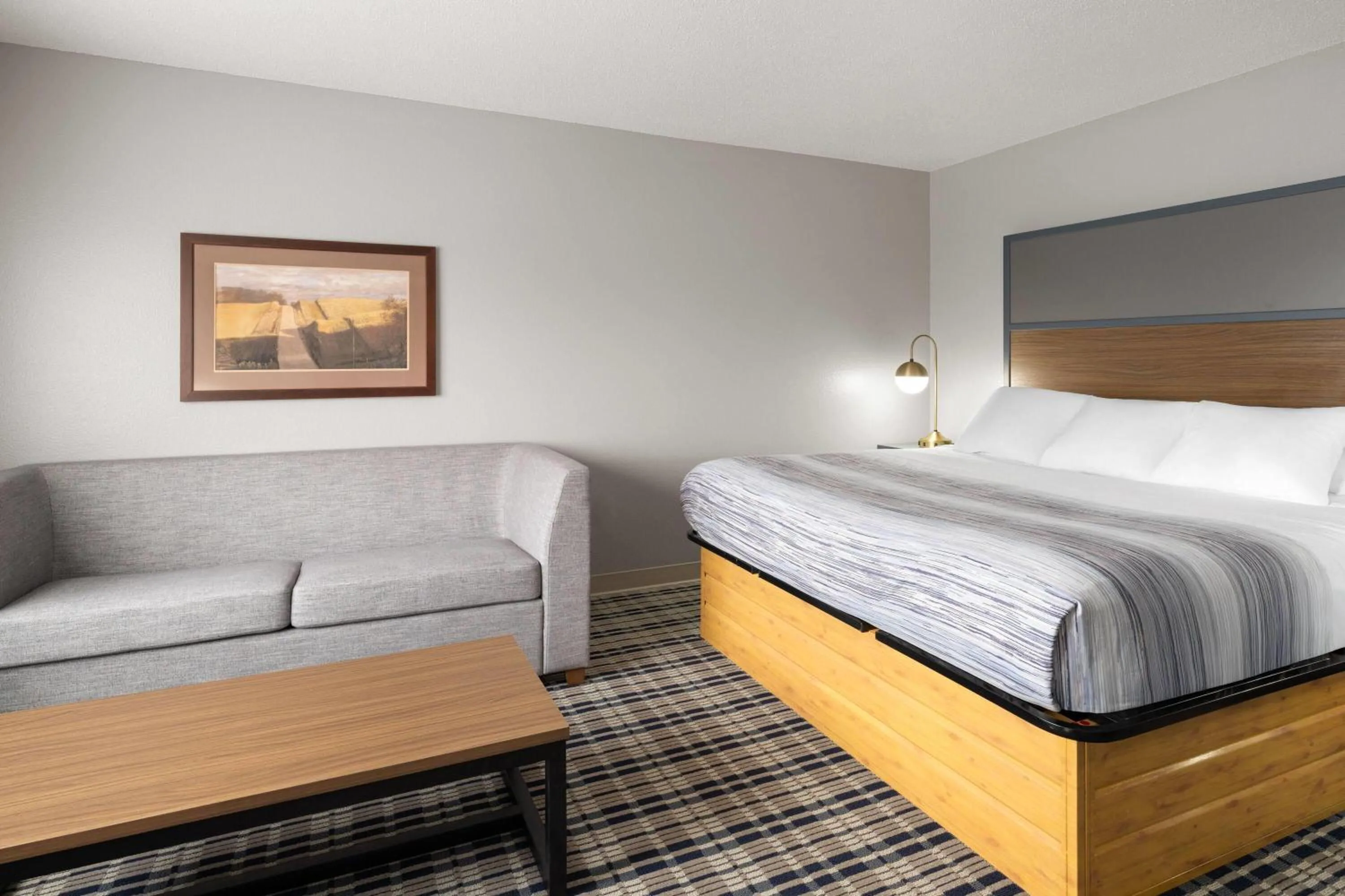 Photo of the whole room, Bed in AmericInn by Wyndham Muscatine