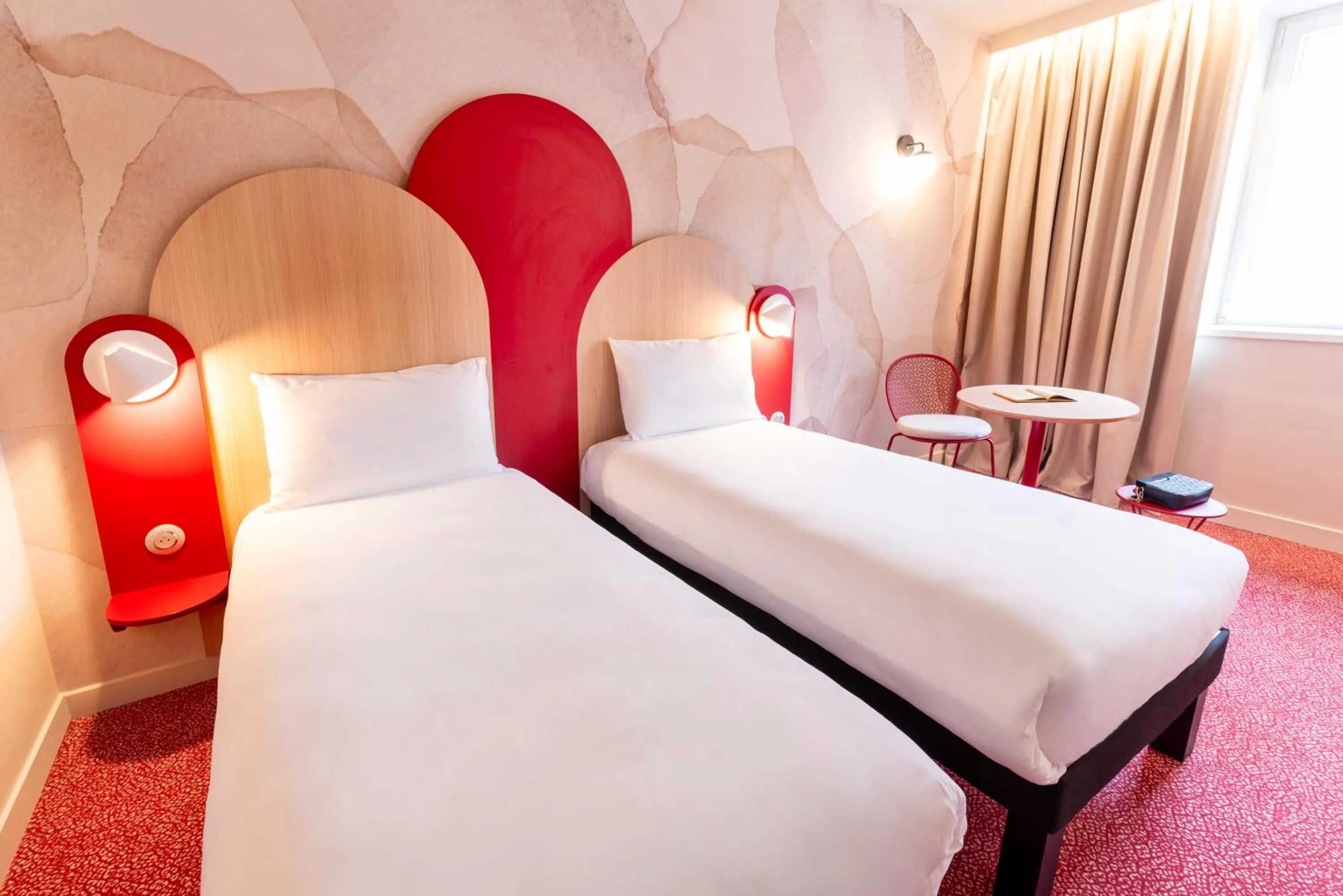 Bed in Ibis Styles Strasbourg Centre République