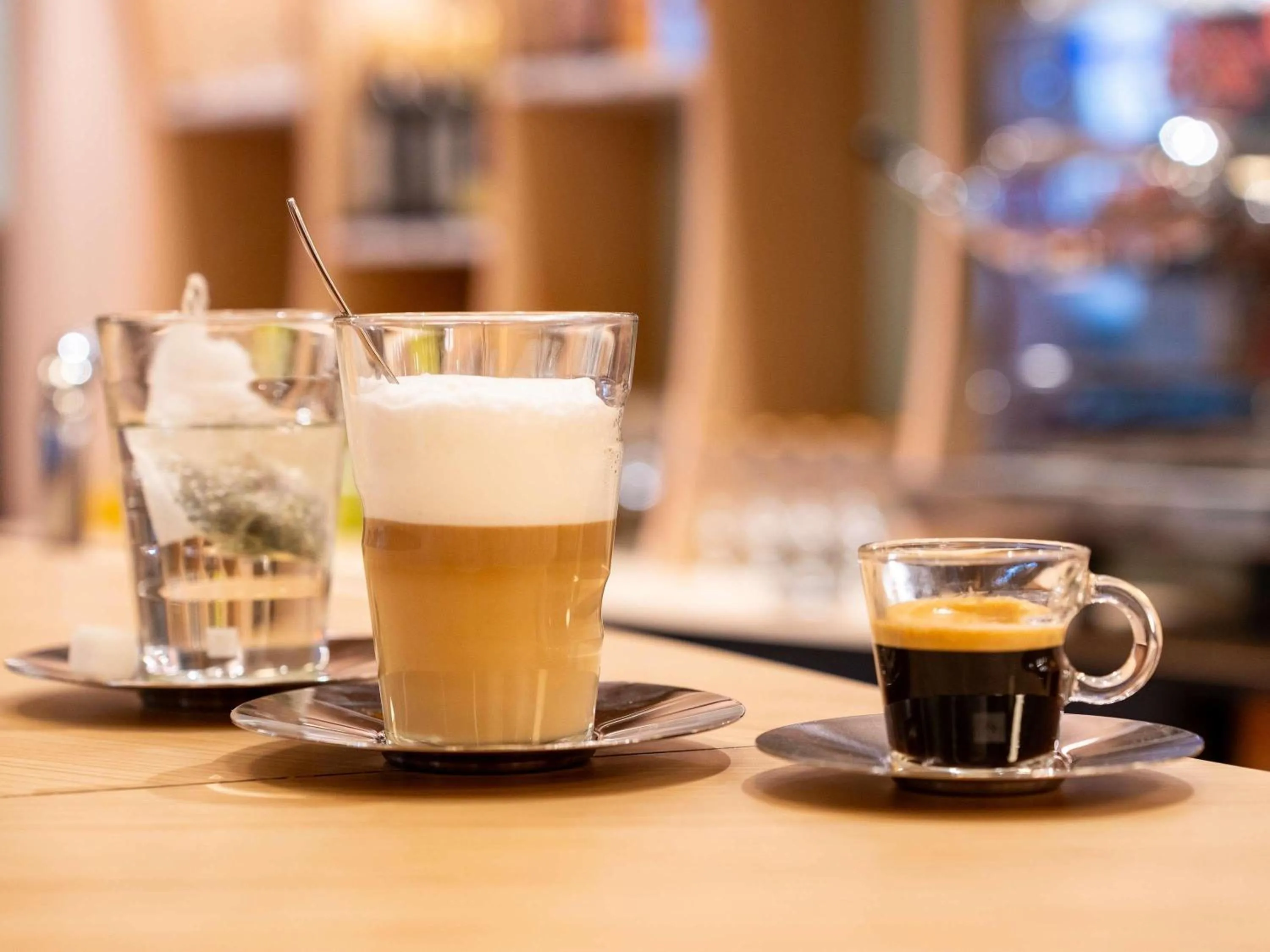 Lounge or bar in Ibis Styles Strasbourg Centre République