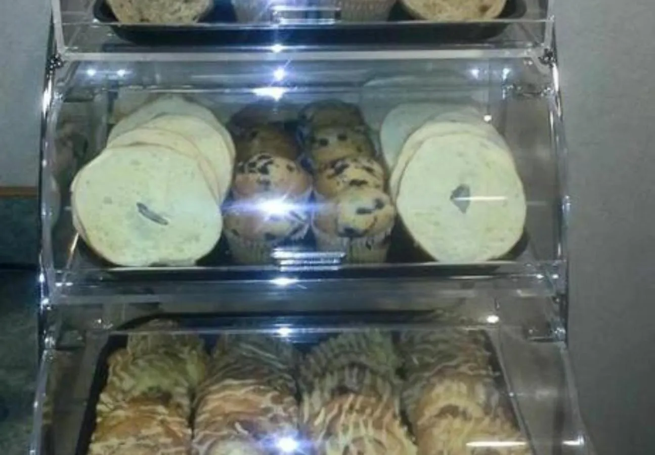 Breakfast in Microtel Inn & Suites by Wyndham Hazelton/Bruceton Mills