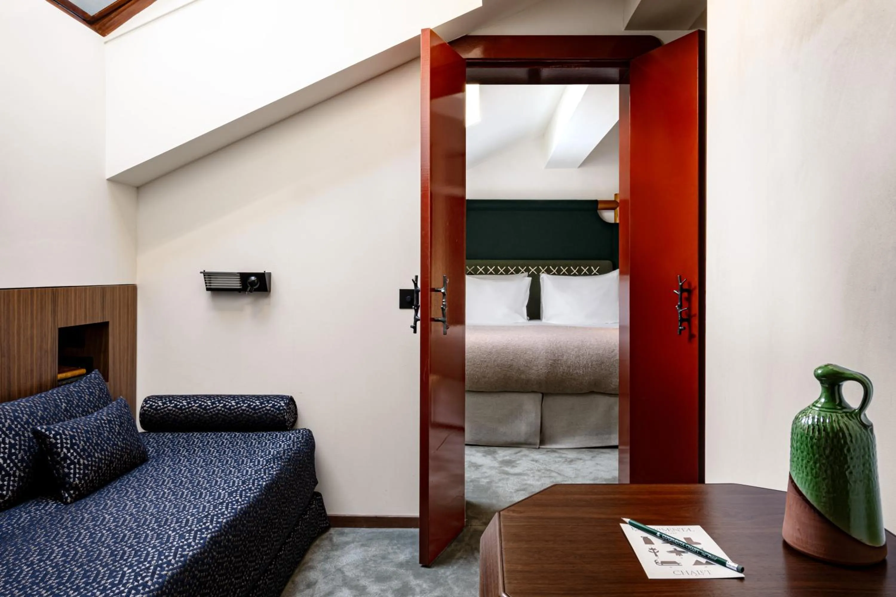 Photo of the whole room, Bed in Experimental Chalet Val d'Isère