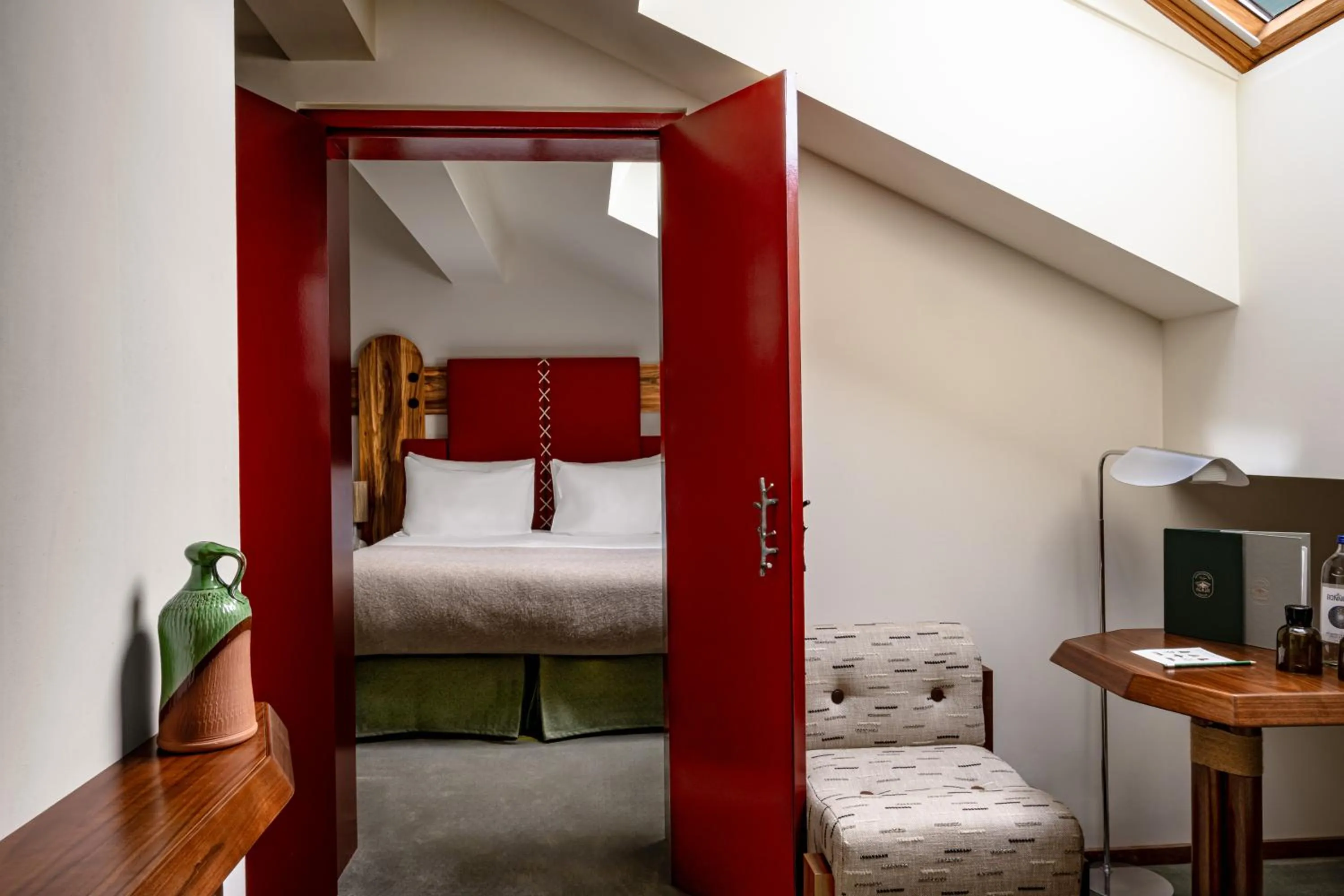 Photo of the whole room, Bed in Experimental Chalet Val d'Isère