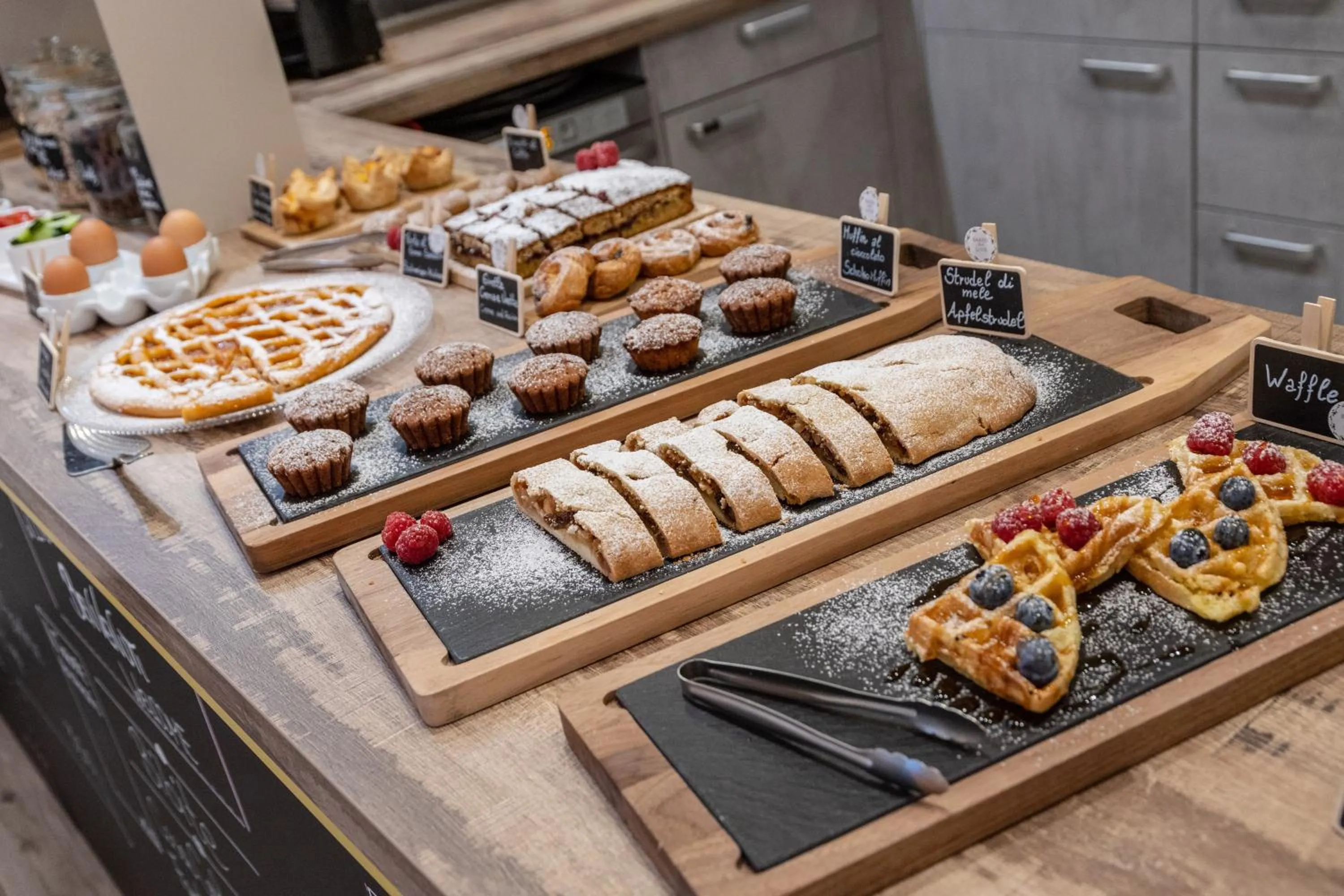 Buffet breakfast in Maison Valentina