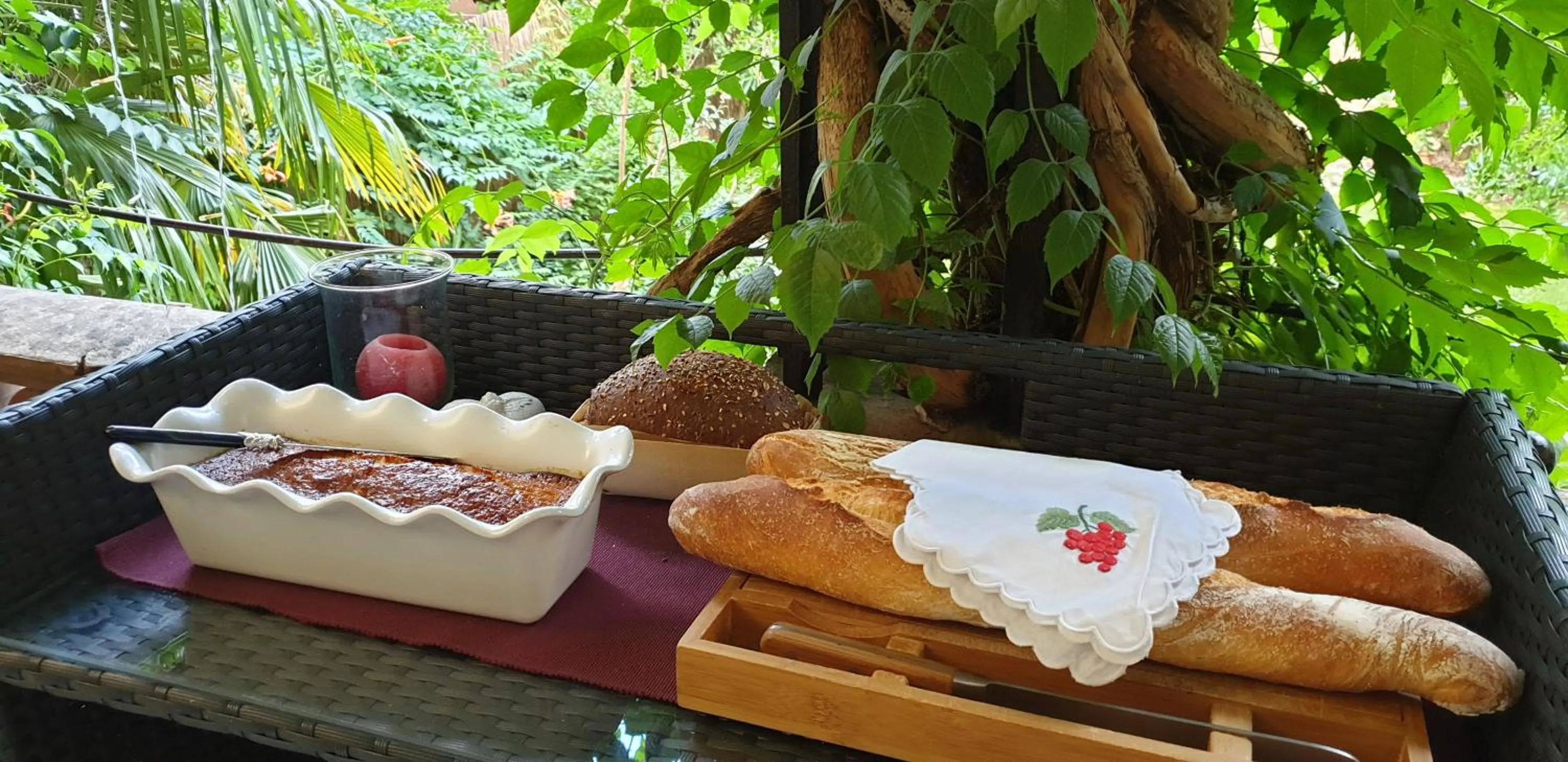 Breakfast in La Cordeline