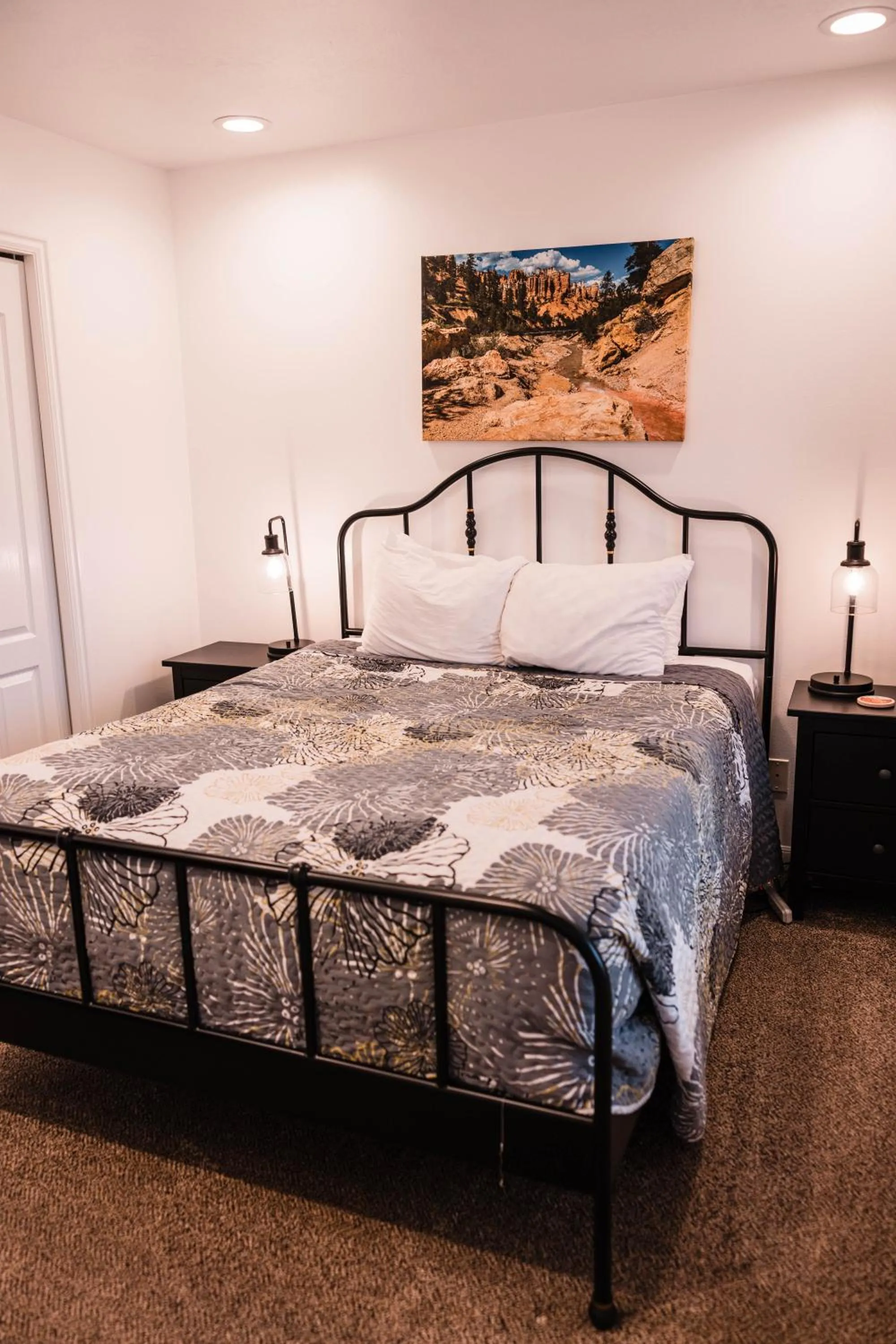 Bed in Bryce Pioneer Village