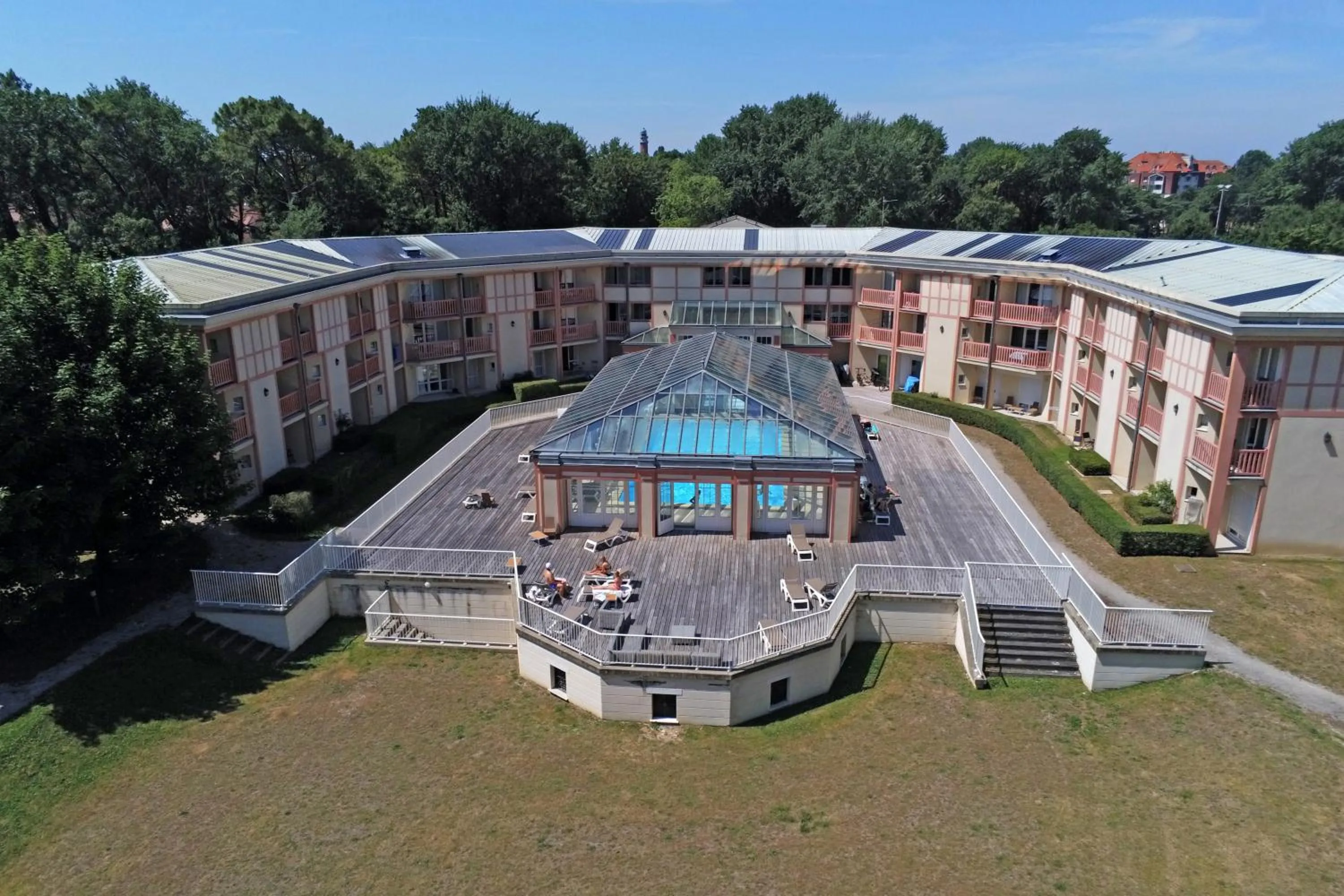 Property building in Résidence Pierre & Vacances Les Jardins de la Côte d'Opale