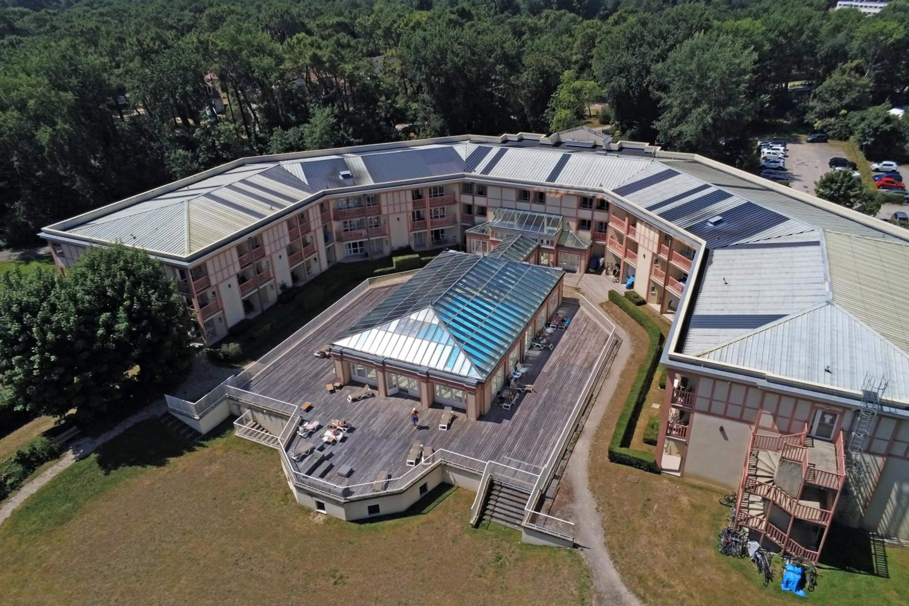 Property building in Résidence Pierre & Vacances Les Jardins de la Côte d'Opale