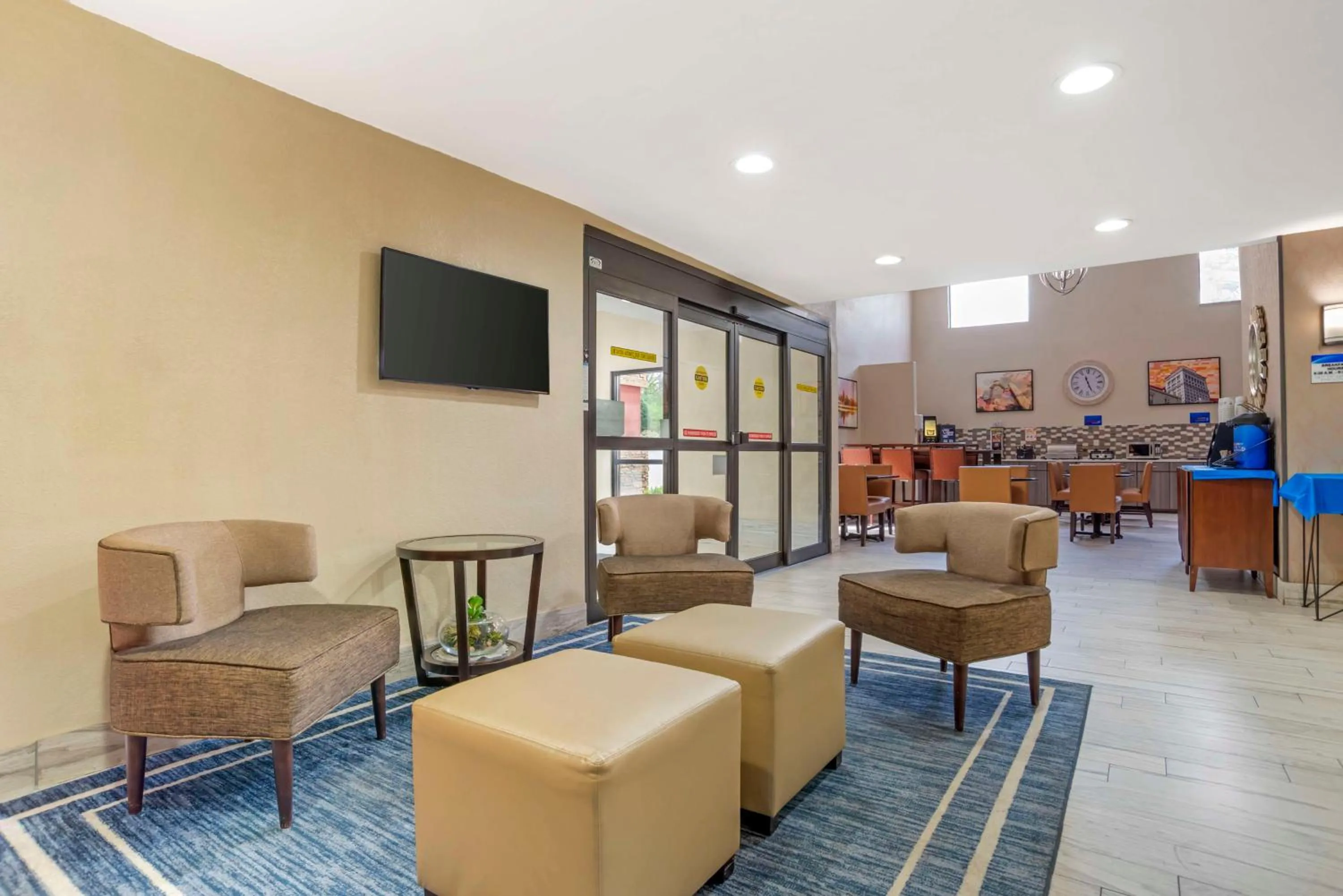 Lobby or reception in Best Western Gardendale