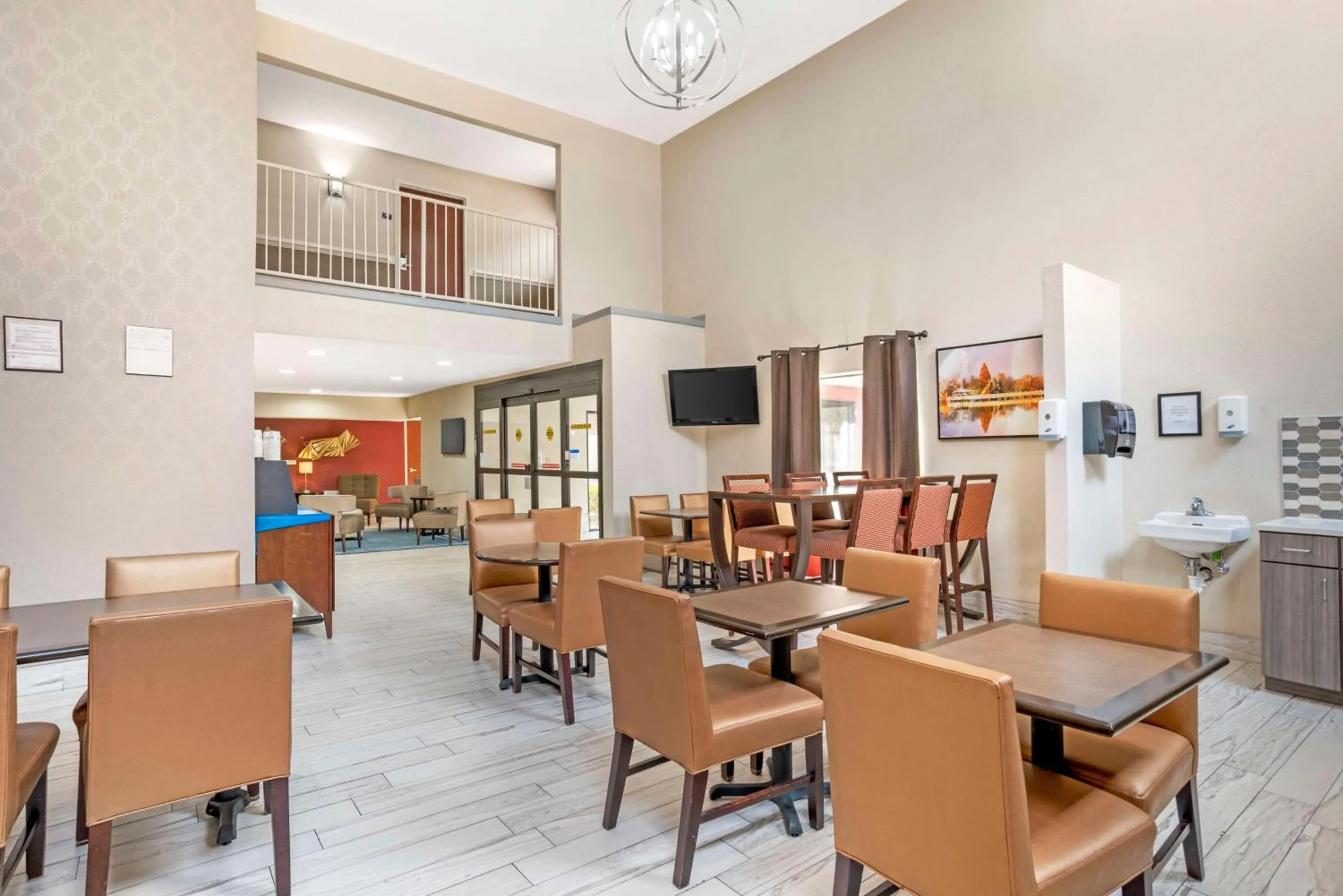 Breakfast in Best Western Gardendale