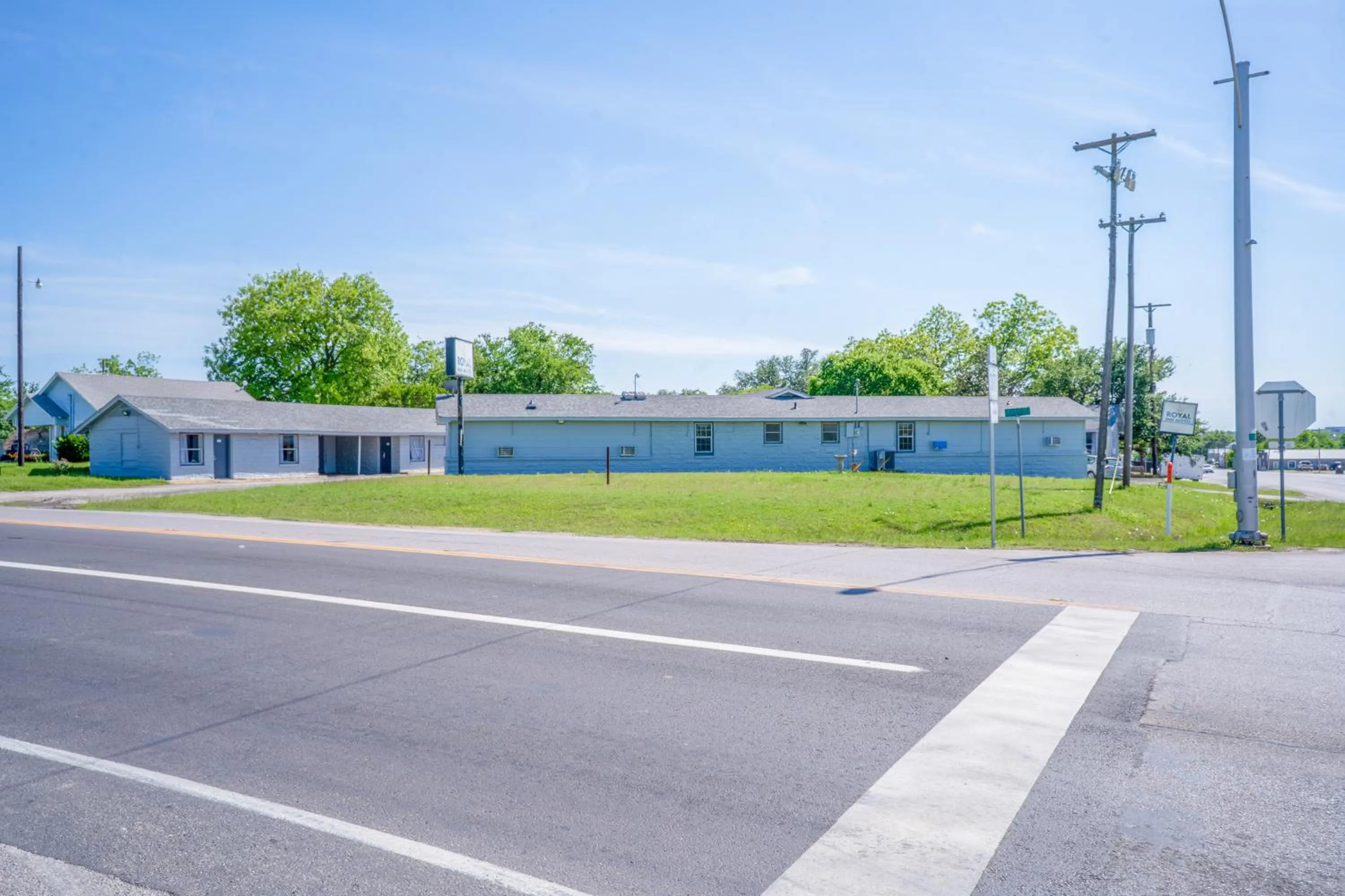 Street view in Royal Inn