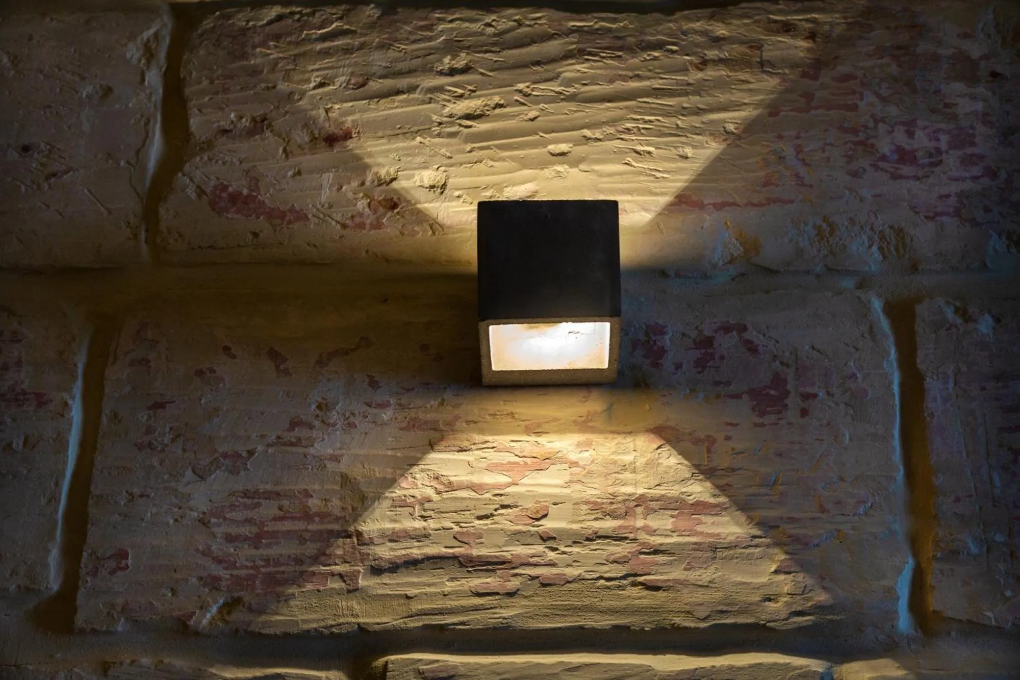 Decorative detail in The Shipwright's Lodge