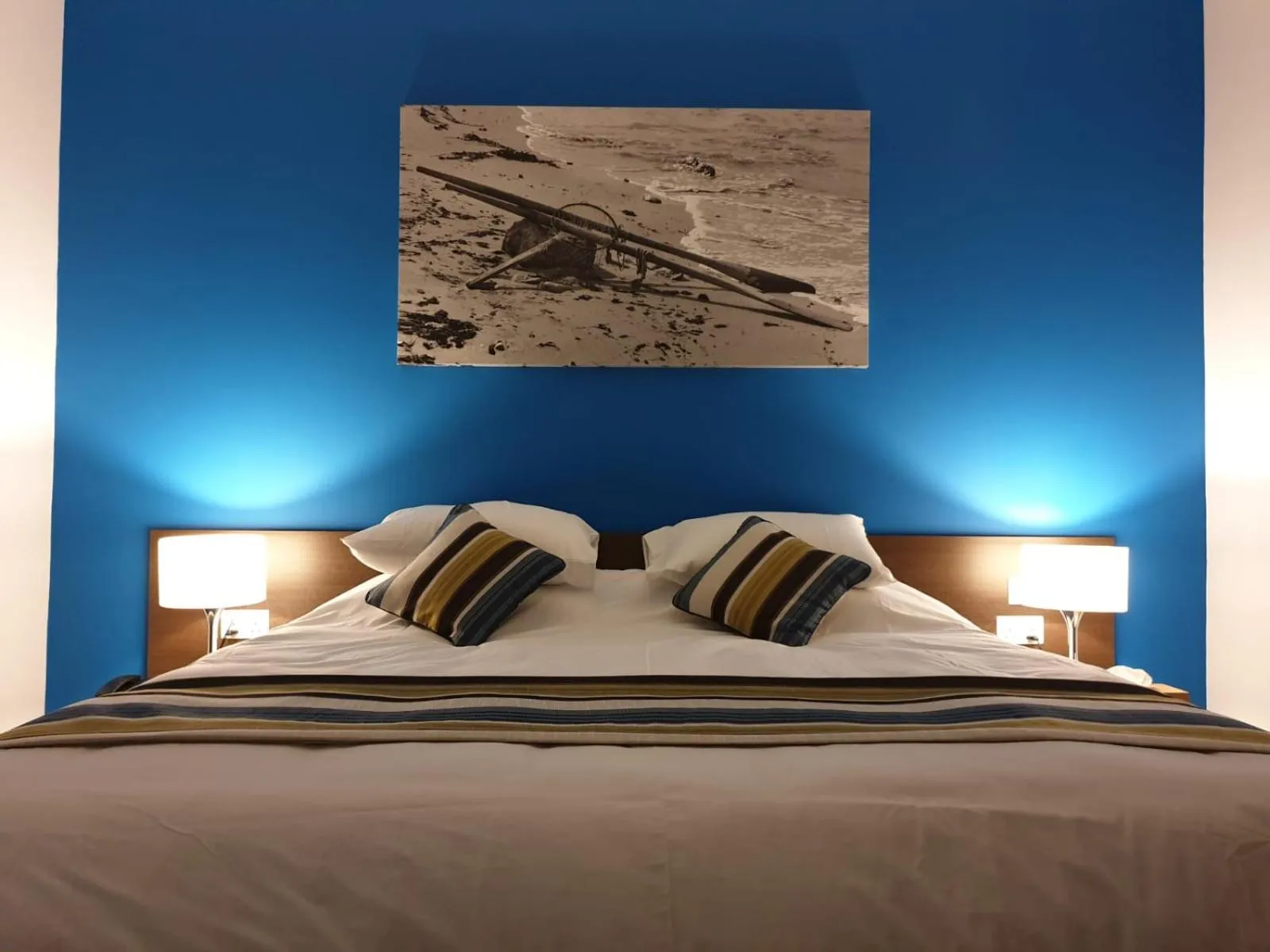 Bedroom in The Shipwright's Lodge