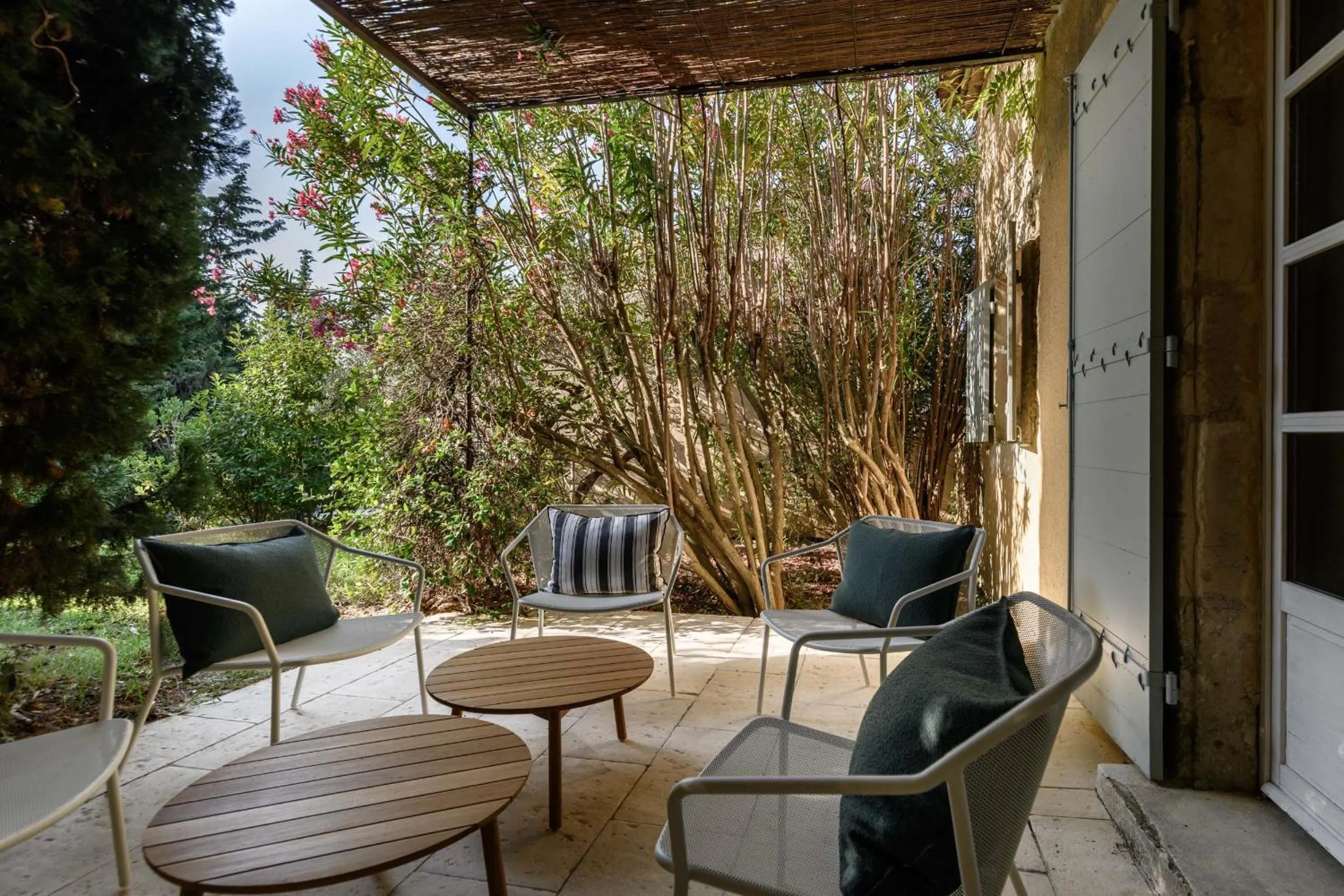 Patio in Les Petites Maisons - Hameau des Baux