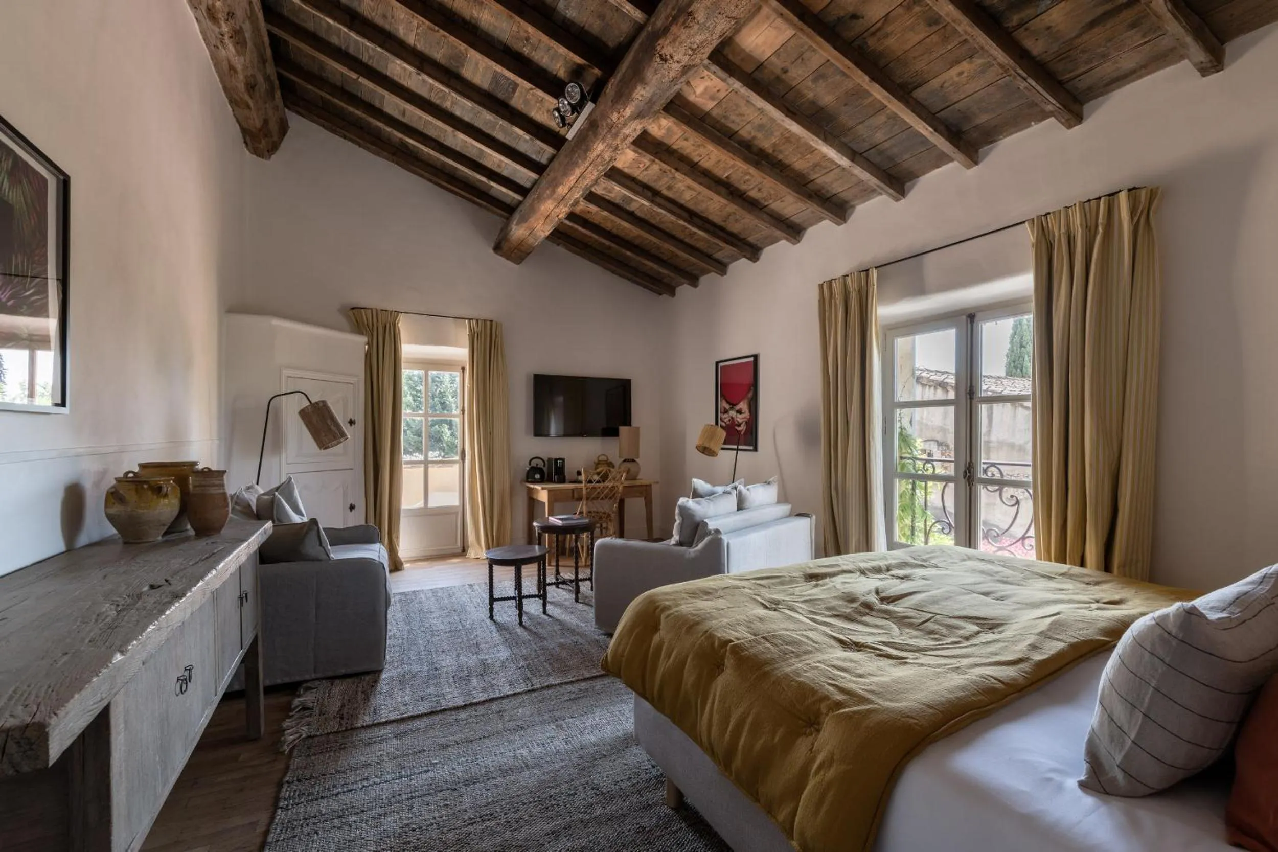 Photo of the whole room, Bed in Les Petites Maisons - Hameau des Baux
