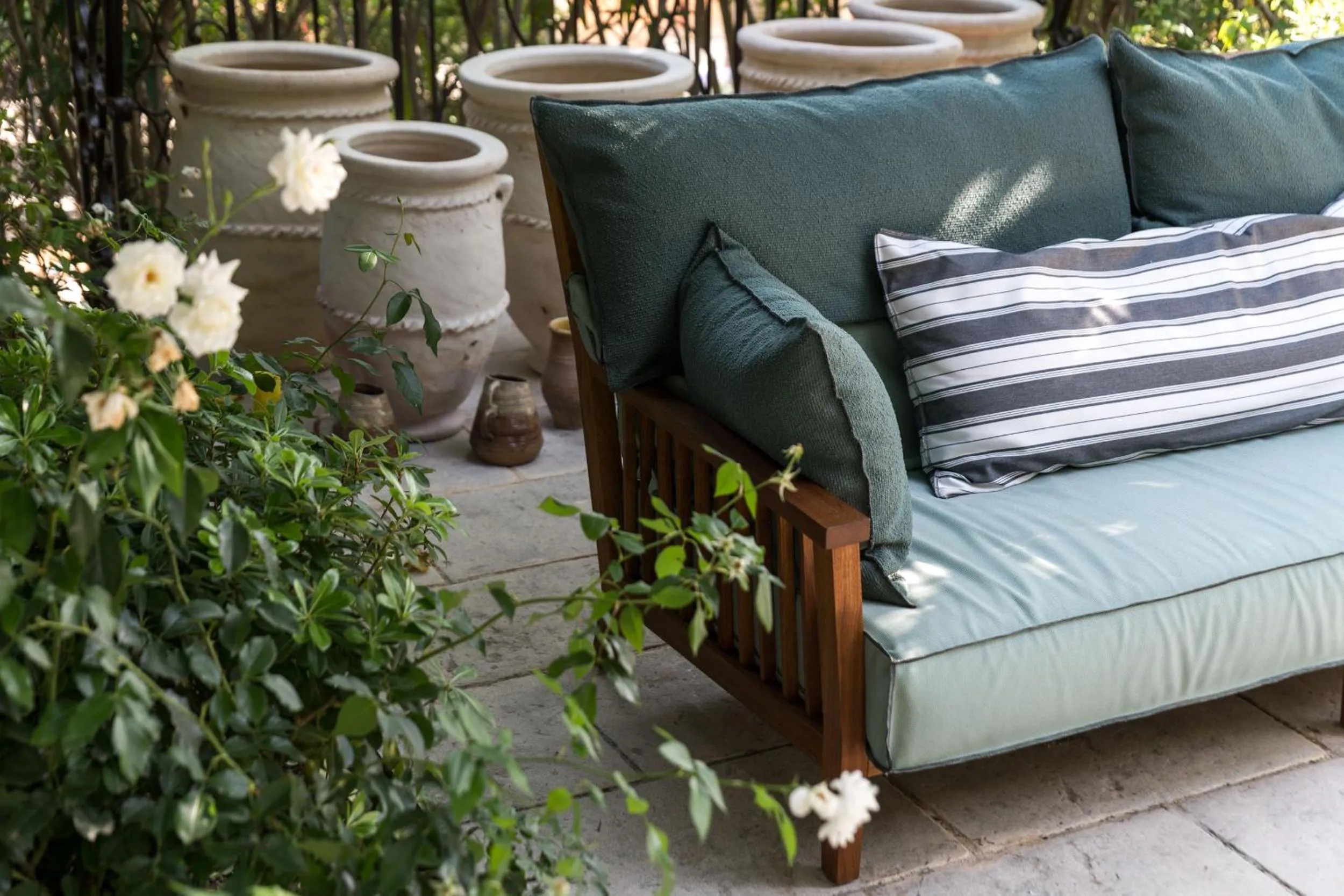 Patio in Les Petites Maisons - Hameau des Baux
