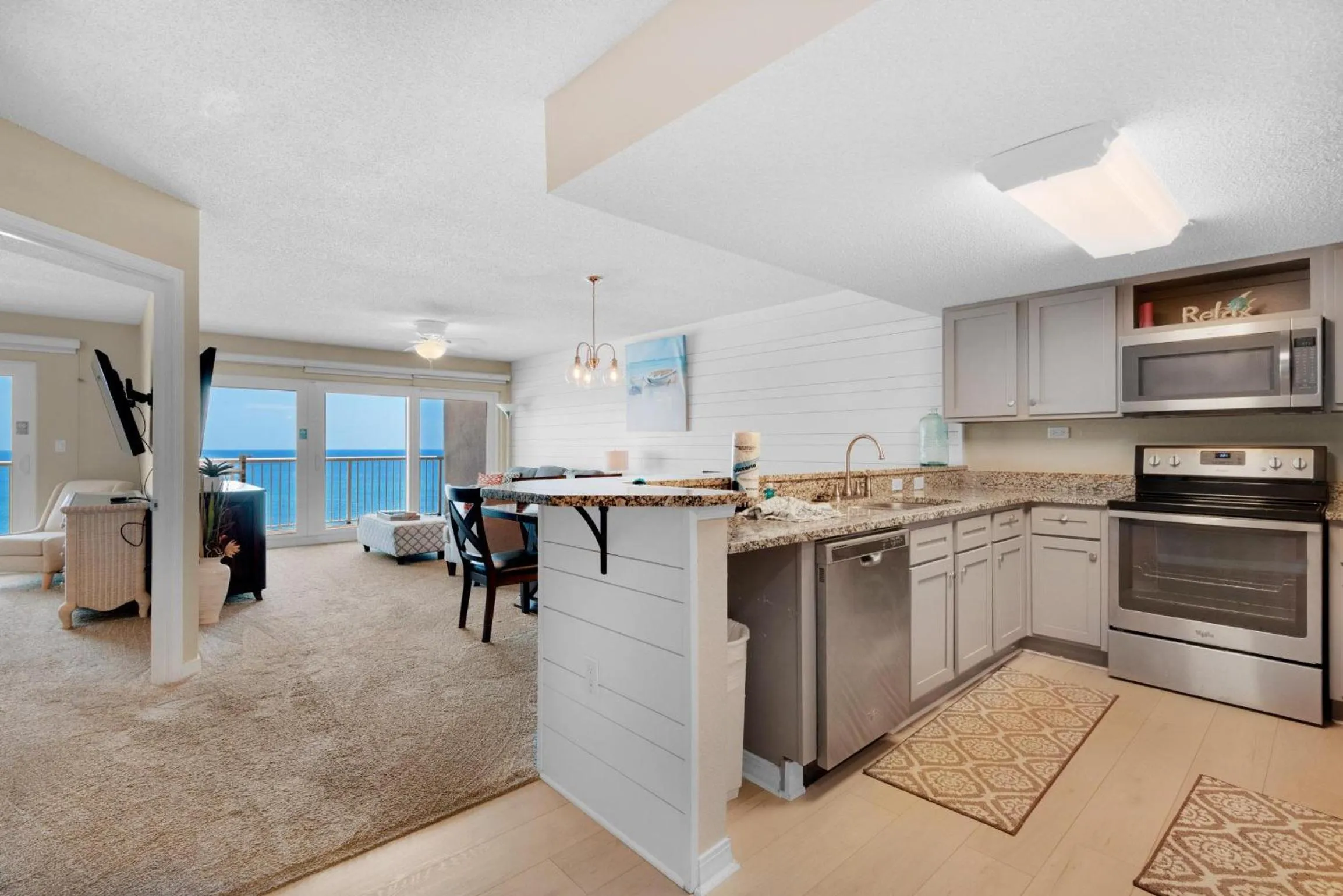 Islander Beach Resort 6012