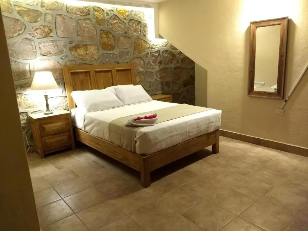 Hotel Jardín Cantador