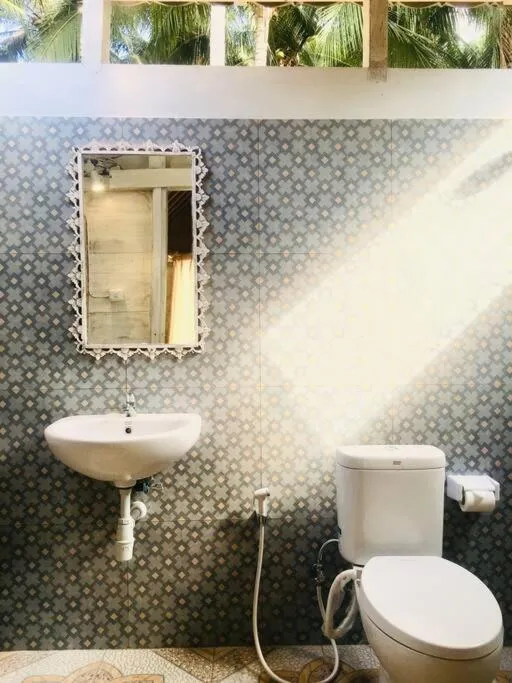 Toilet in The Vagary Vibes