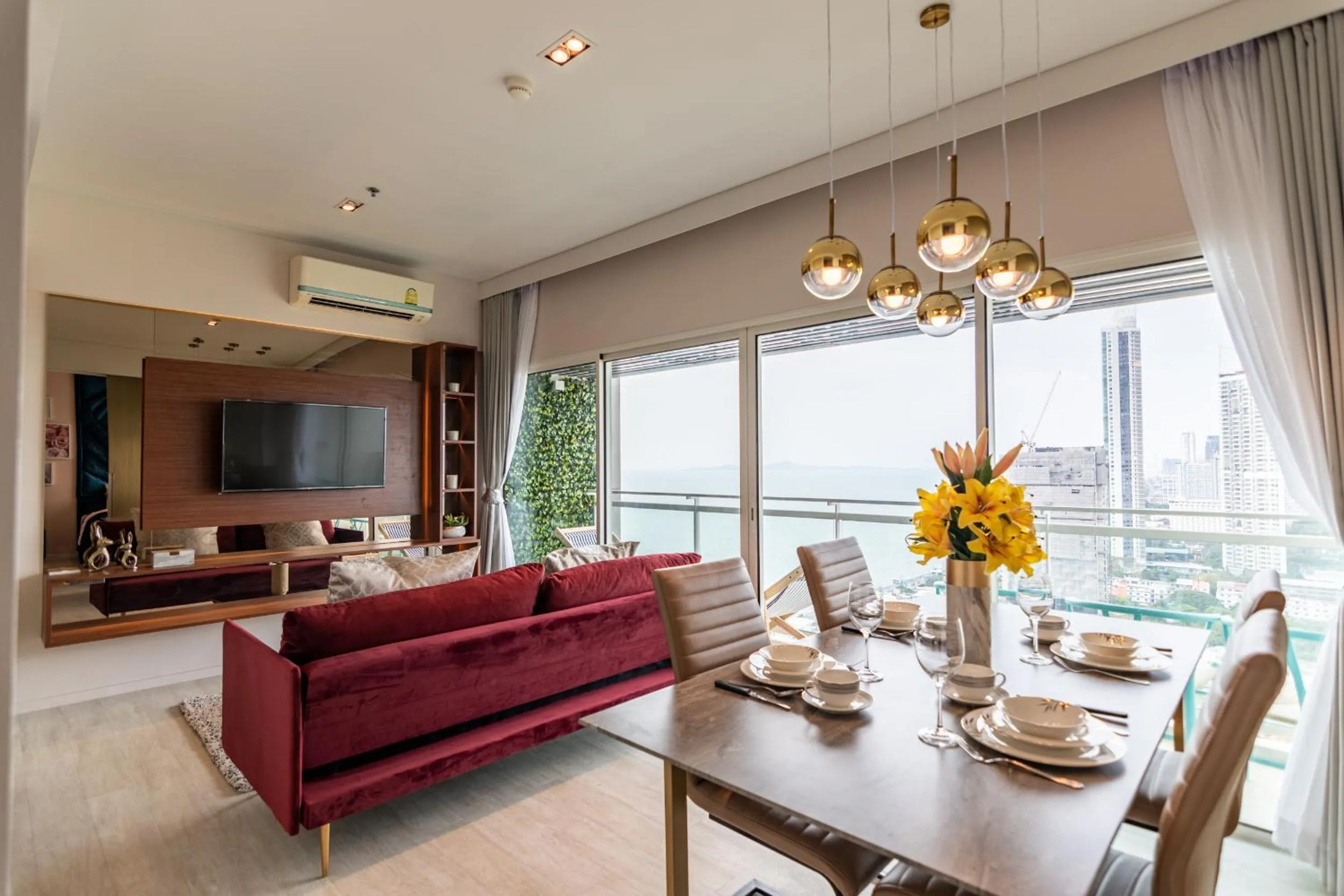 Pattaya Holiday at Veranda Residence Pattaya