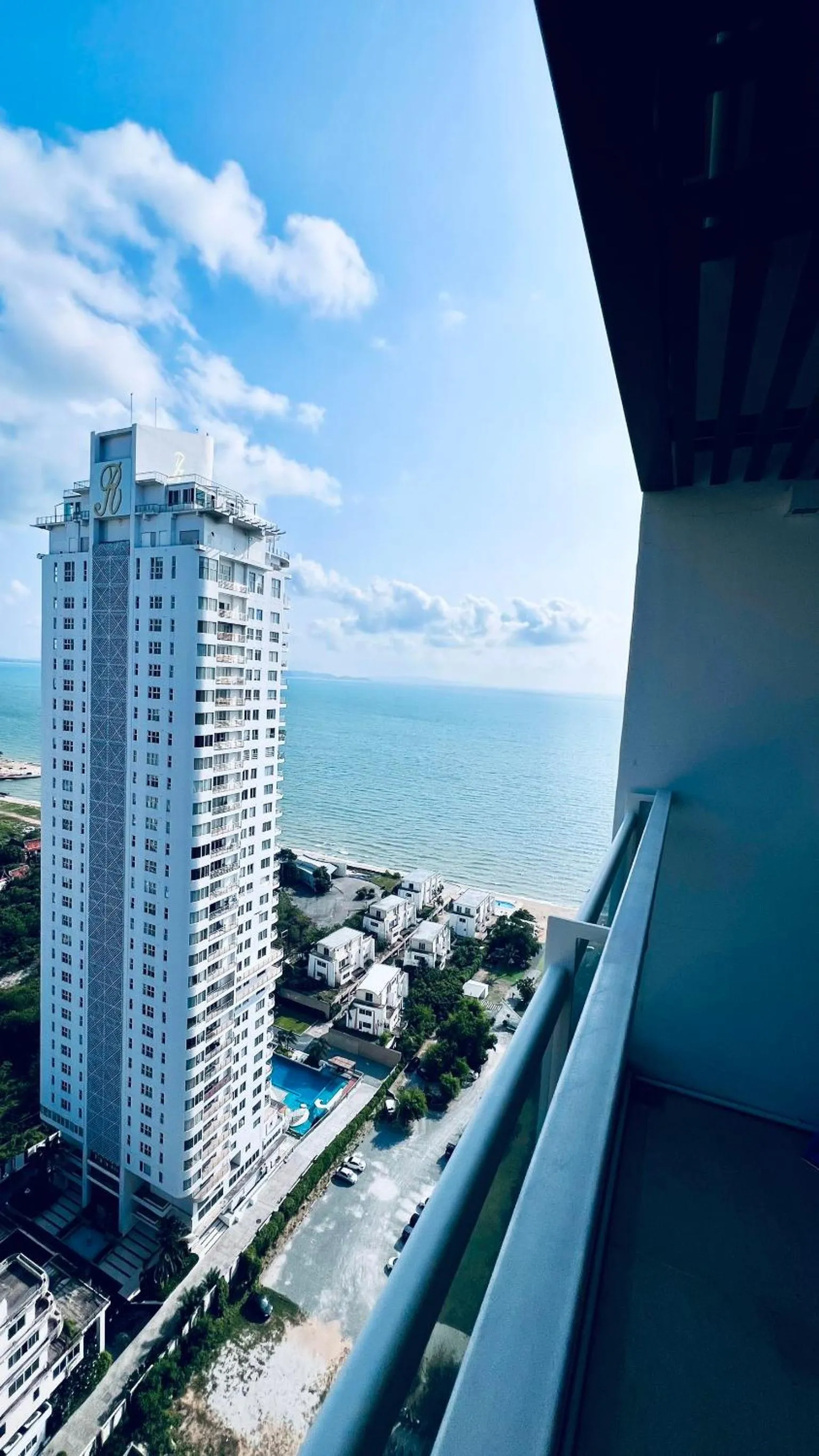 Pattaya Holiday at Veranda Residence Pattaya