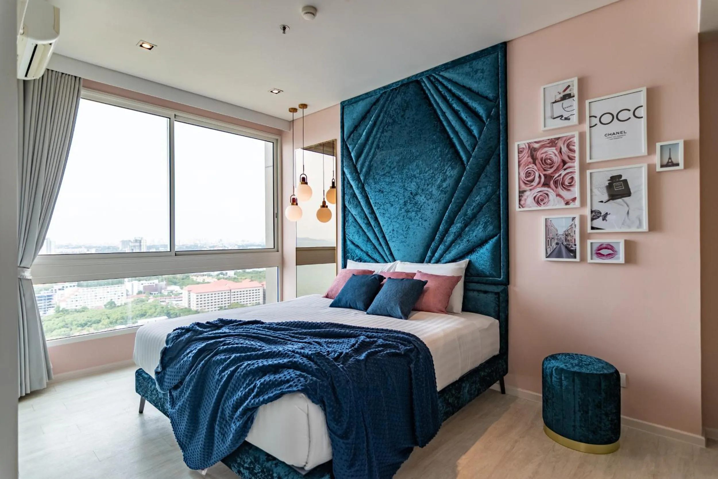 Bed in Pattaya Holiday at Veranda Residence Pattaya