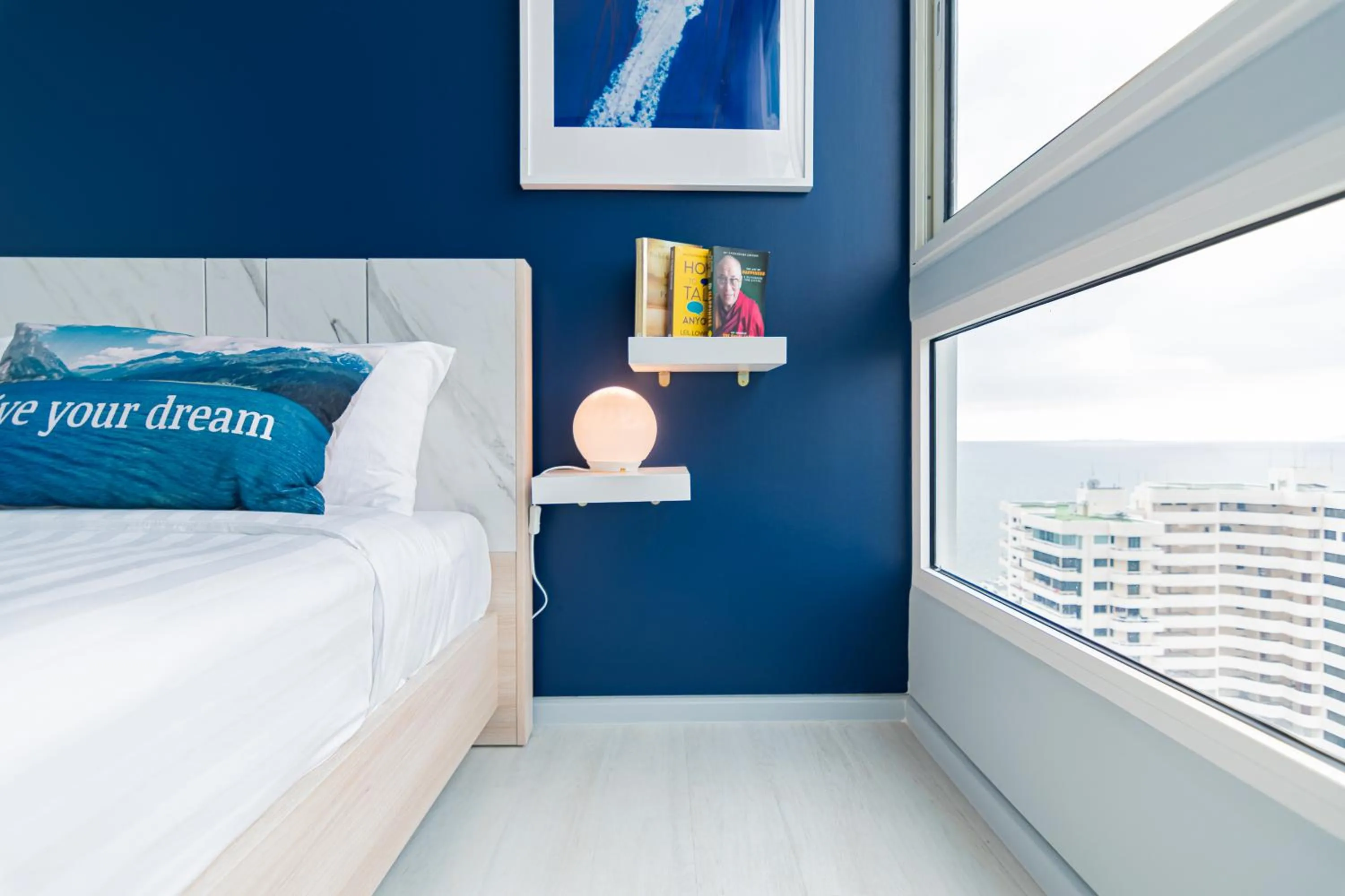 Bed in Pattaya Holiday at Veranda Residence Pattaya