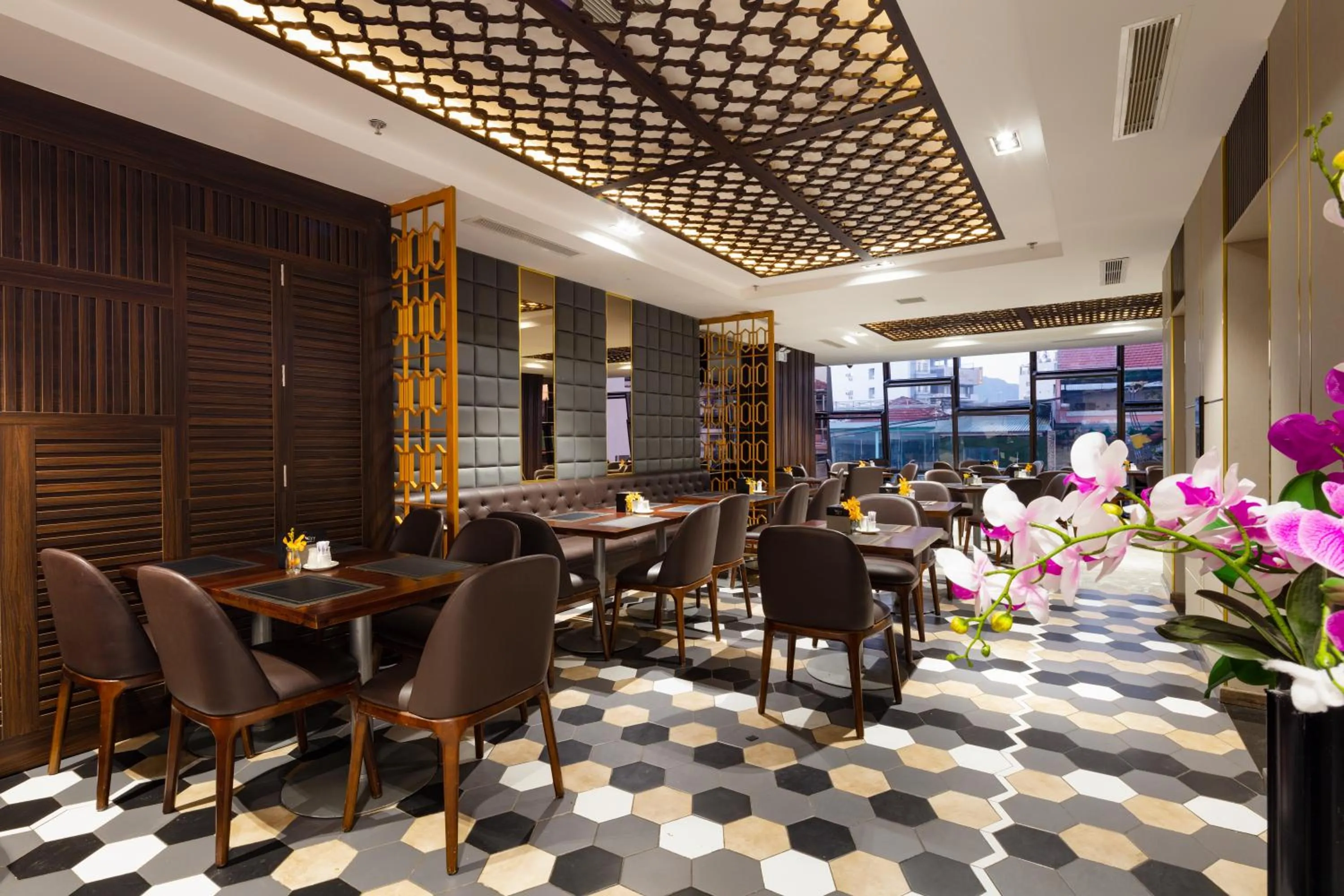 Restaurant/places to eat in Ivy Hotel Nha Trang