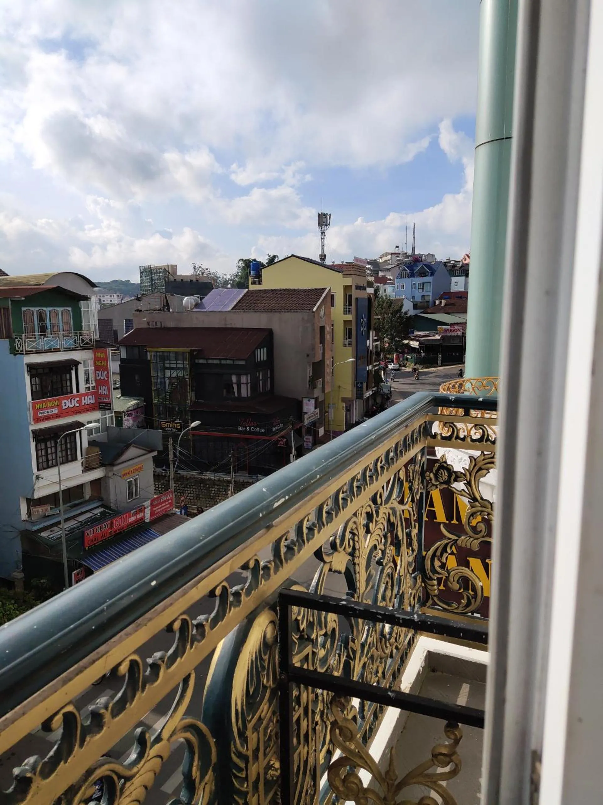 Natural landscape in New Hampton Suits-Tam Xuan Centre Hotel