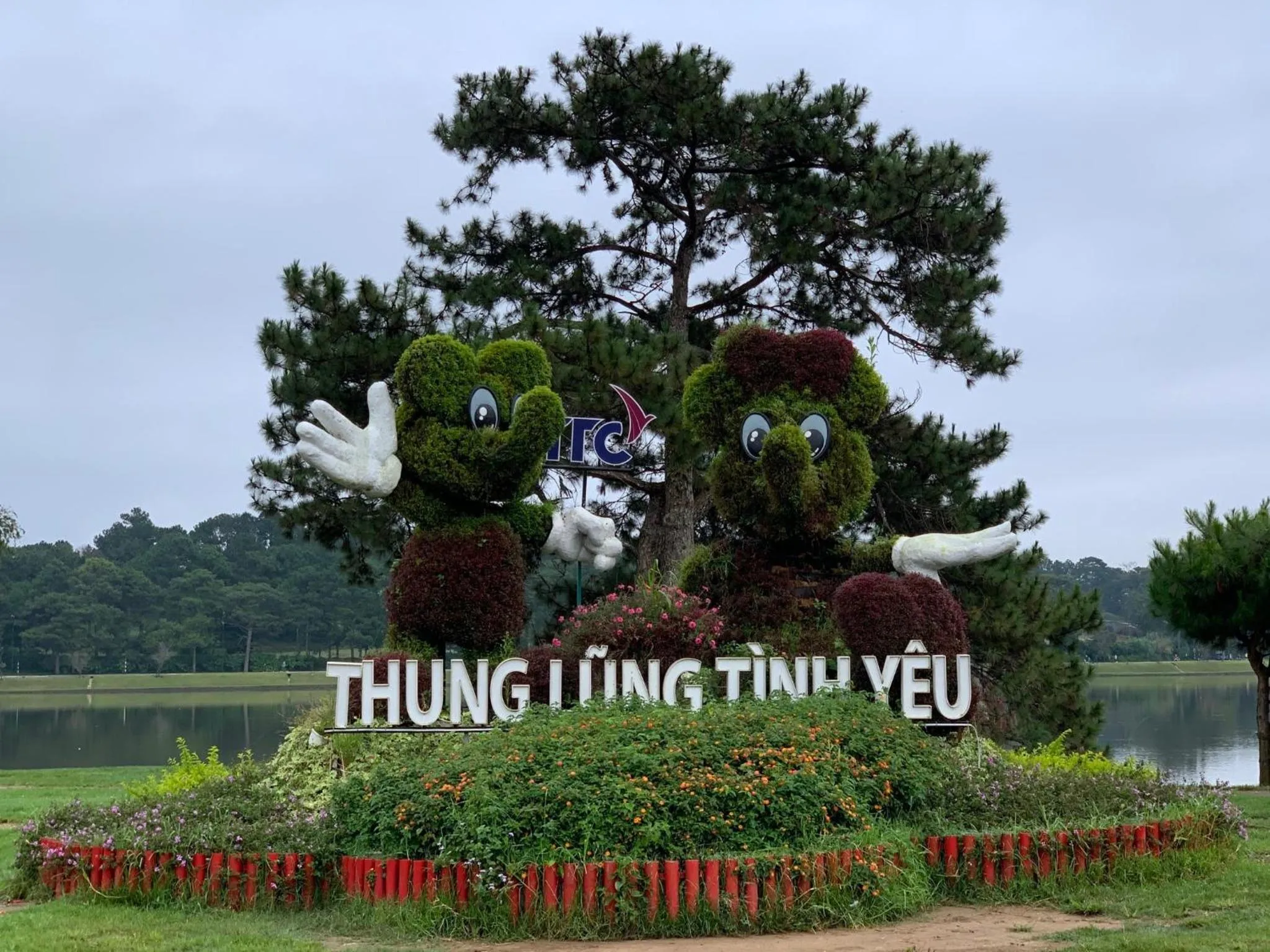 Neighbourhood in New Hampton Suits-Tam Xuan Centre Hotel