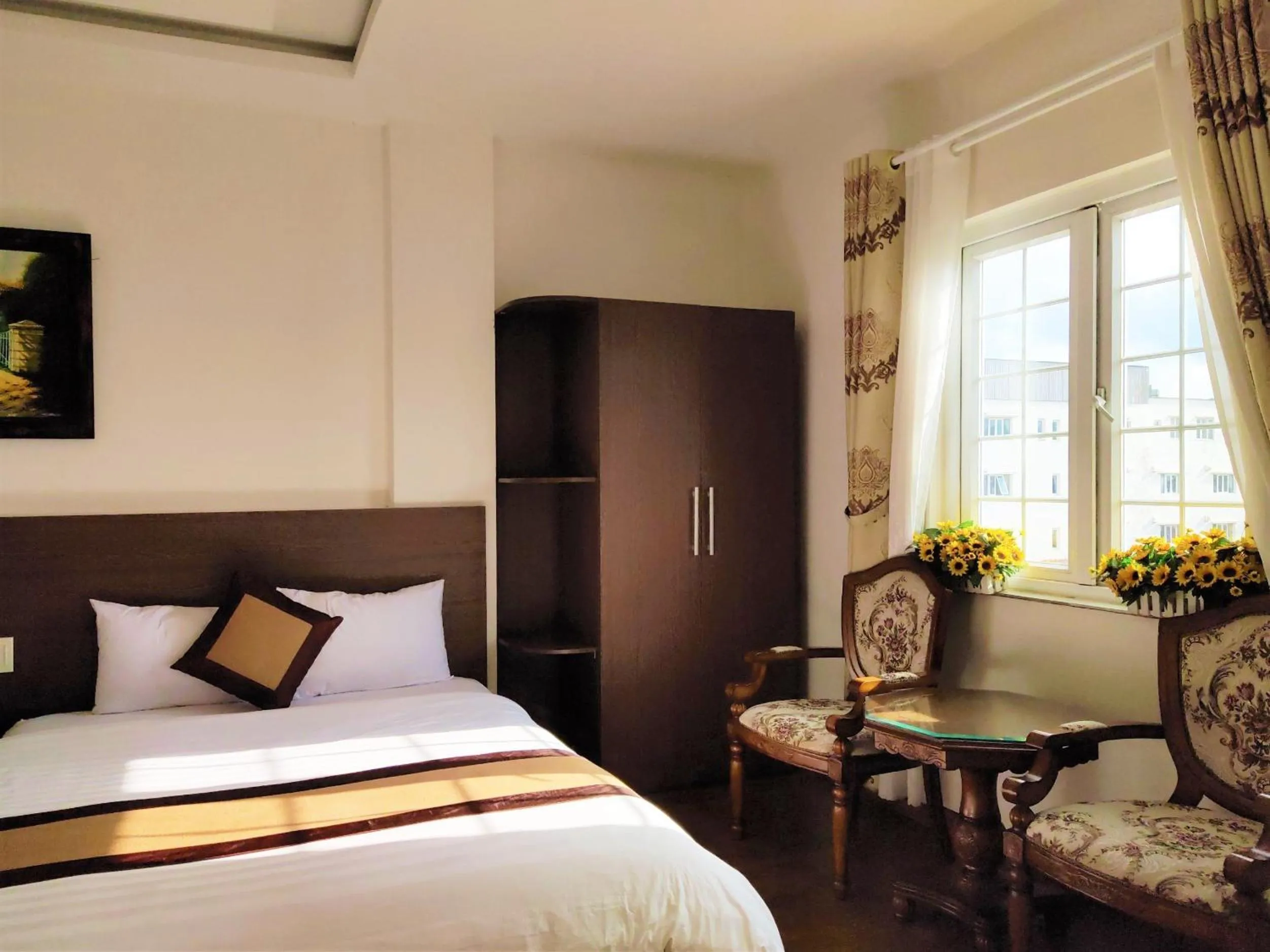Bedroom, Bed in New Hampton Suits-Tam Xuan Centre Hotel