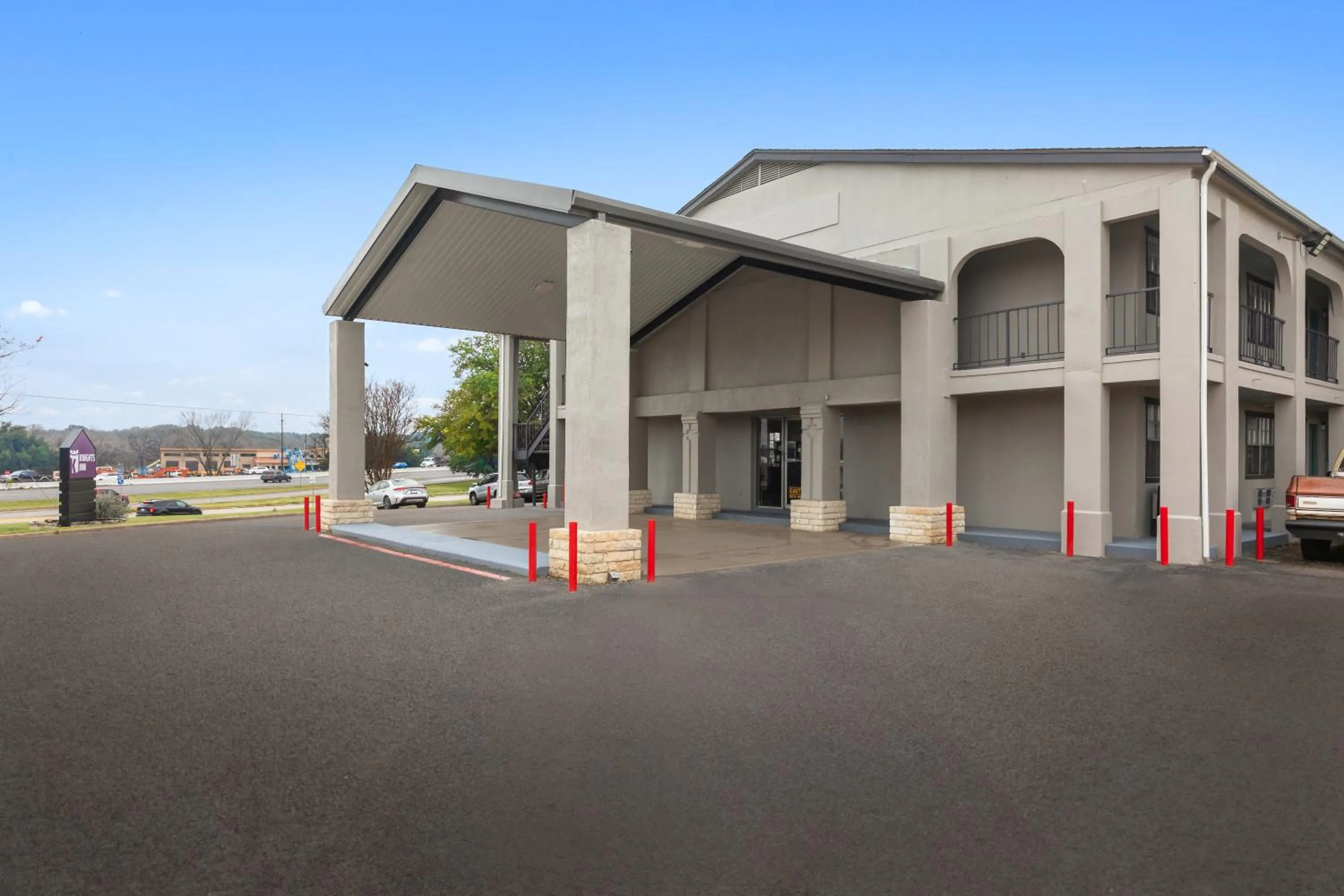 Property building in Knights Inn - Belton/Temple