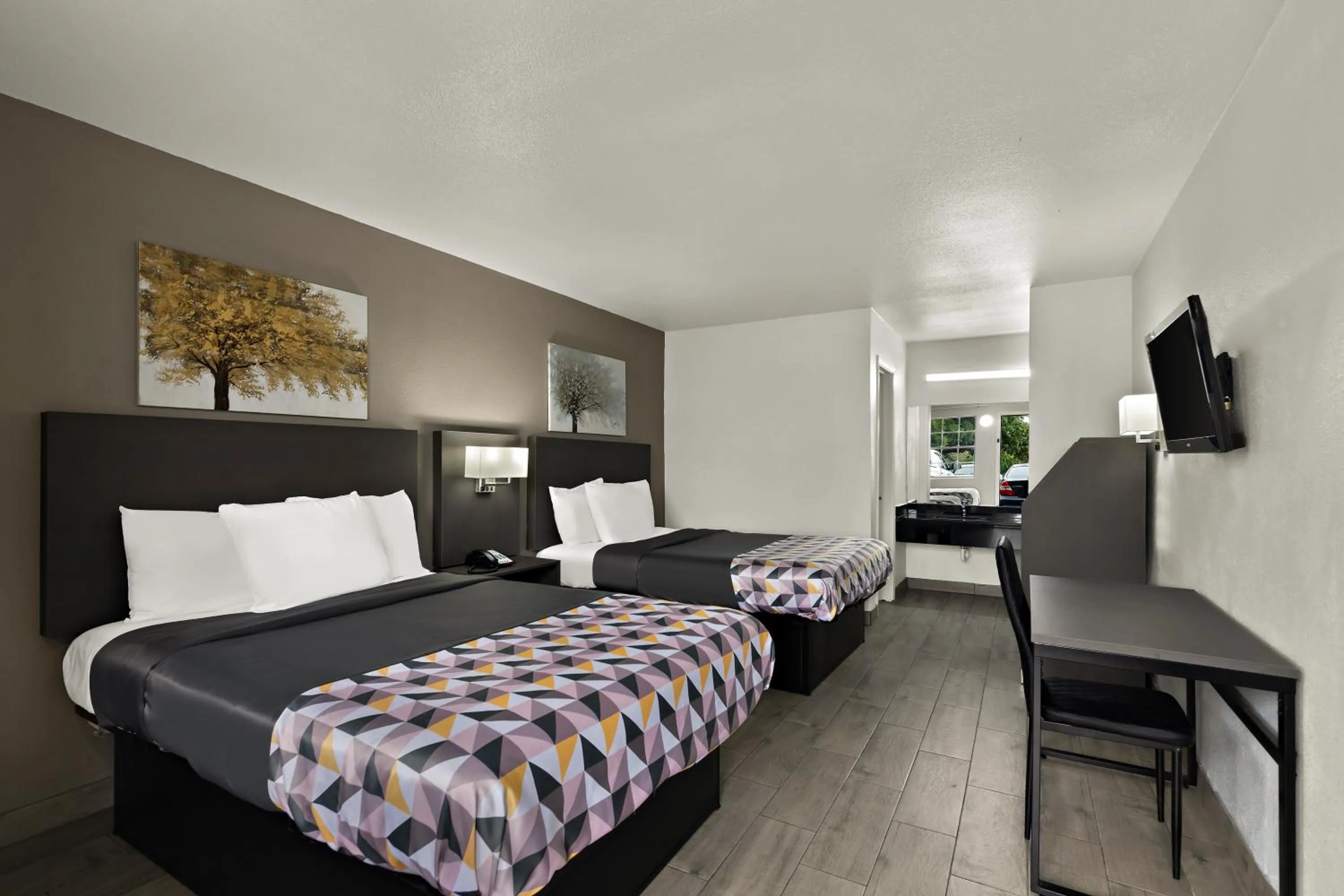 Bed in Knights Inn - Belton/Temple