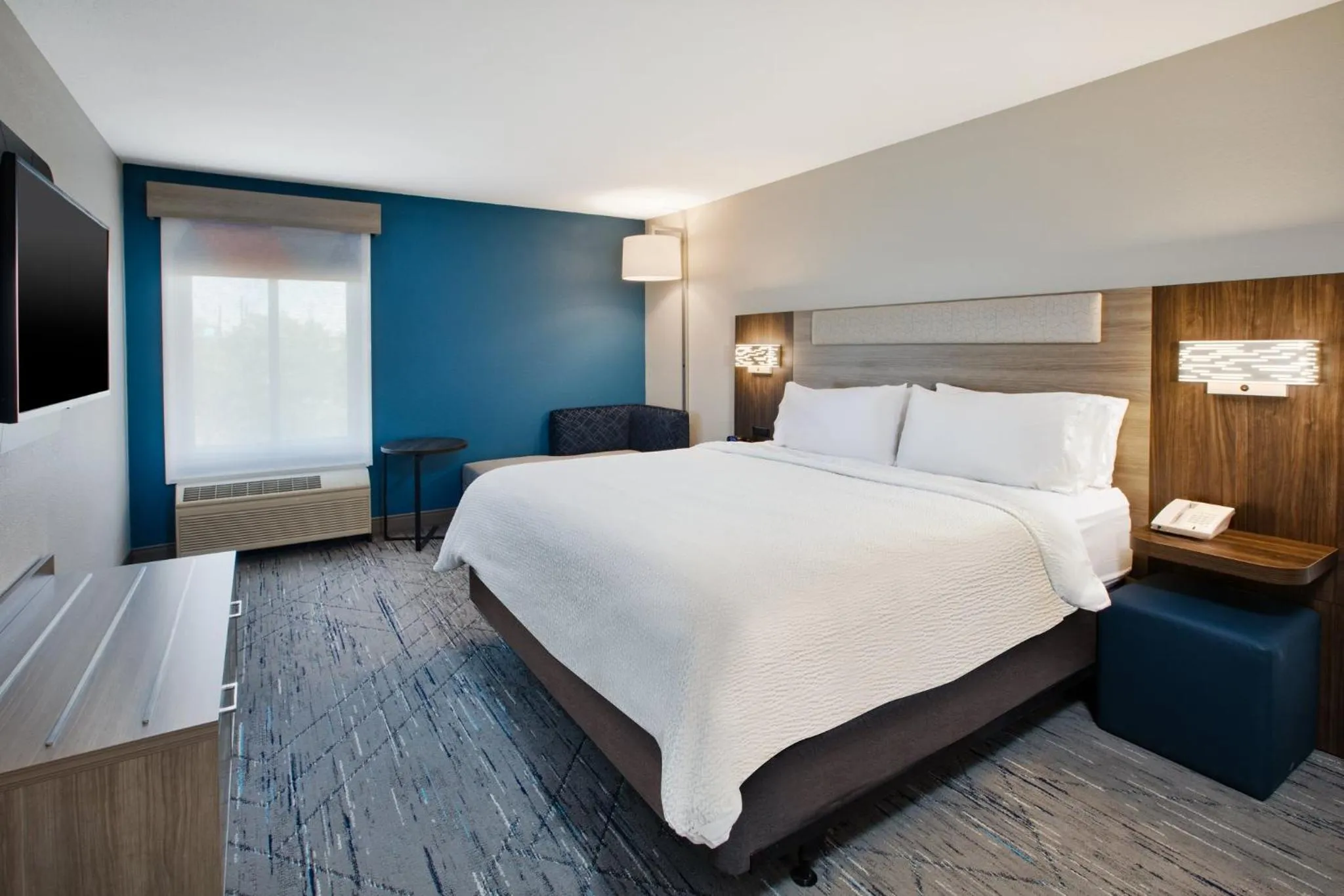 Photo of the whole room, Bed in Holiday Inn Express Silver City by IHG