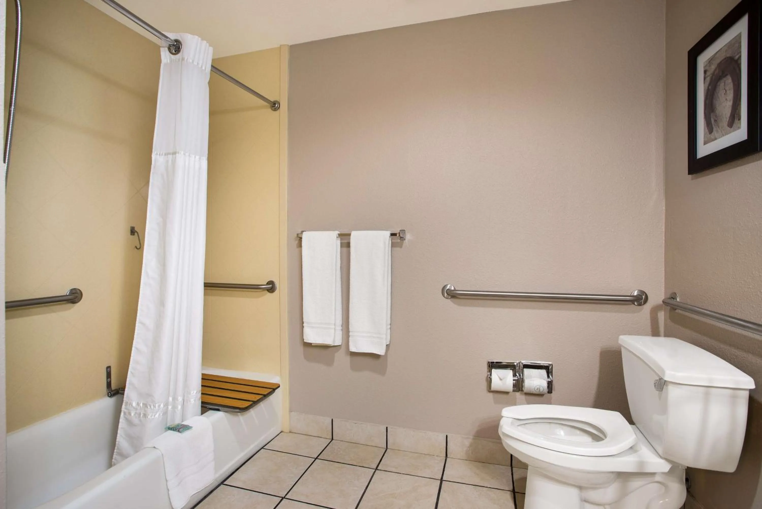 Bathroom in Best Western Gallup West