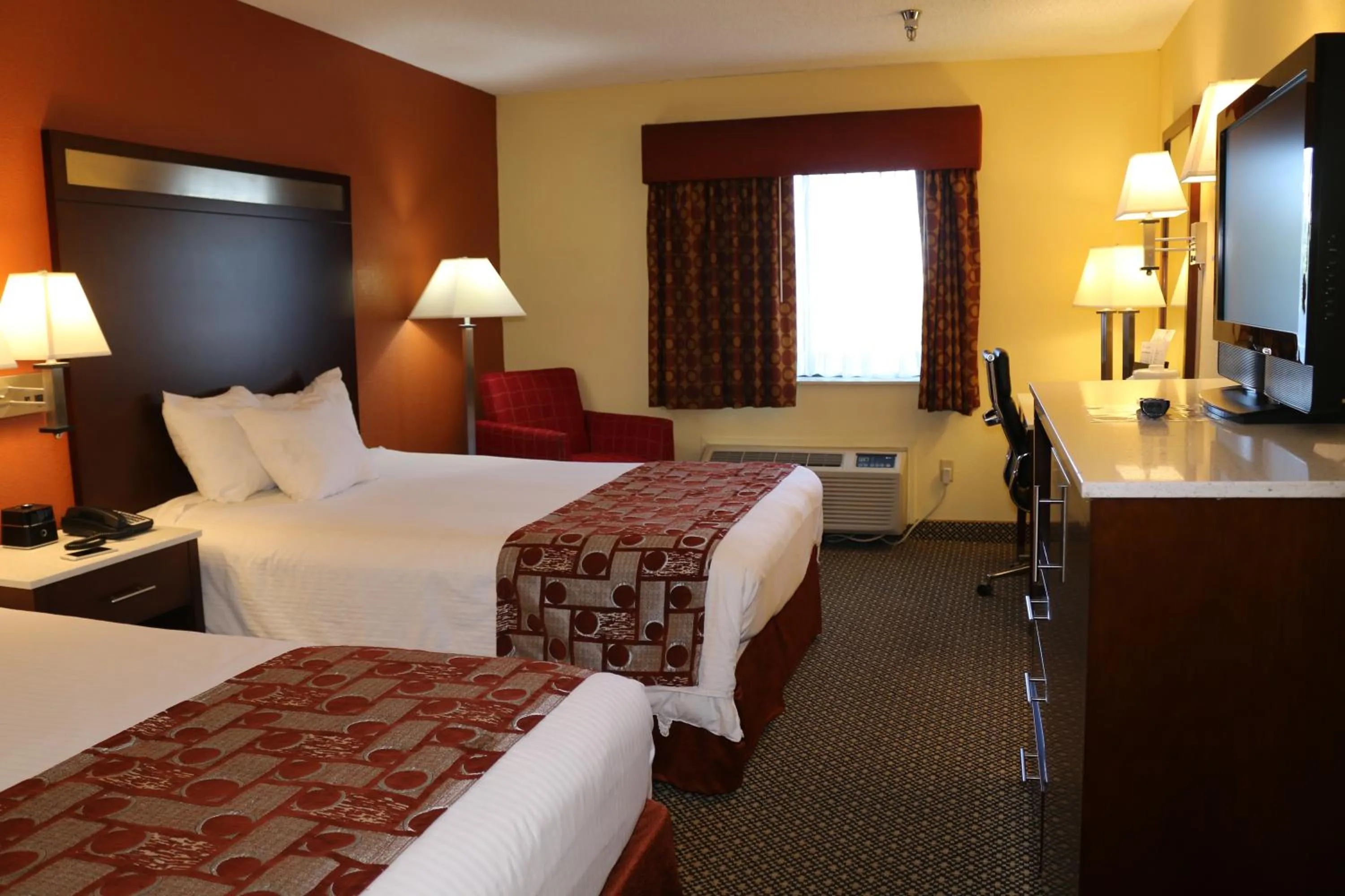 Bed in Baymont by Wyndham Washington Court House