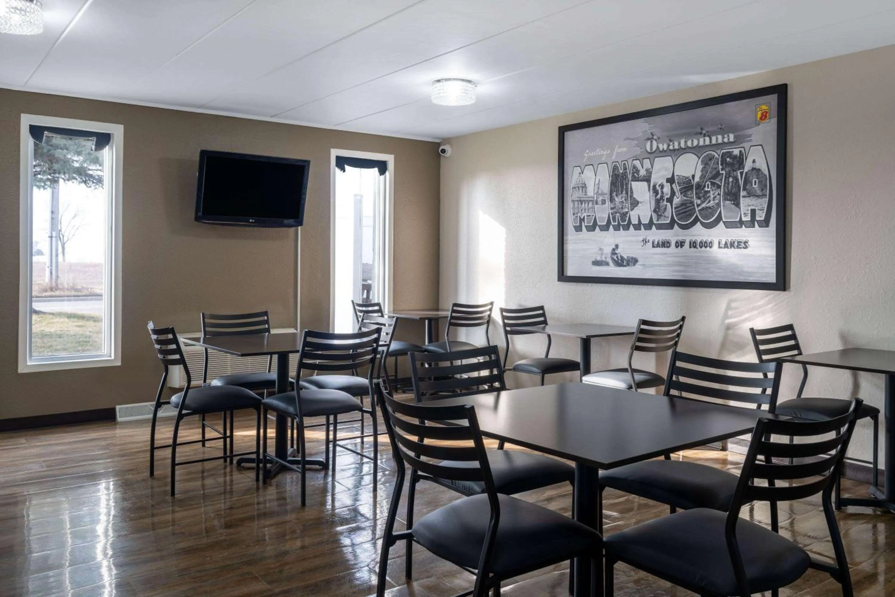 Breakfast in Super 8 by Wyndham Owatonna