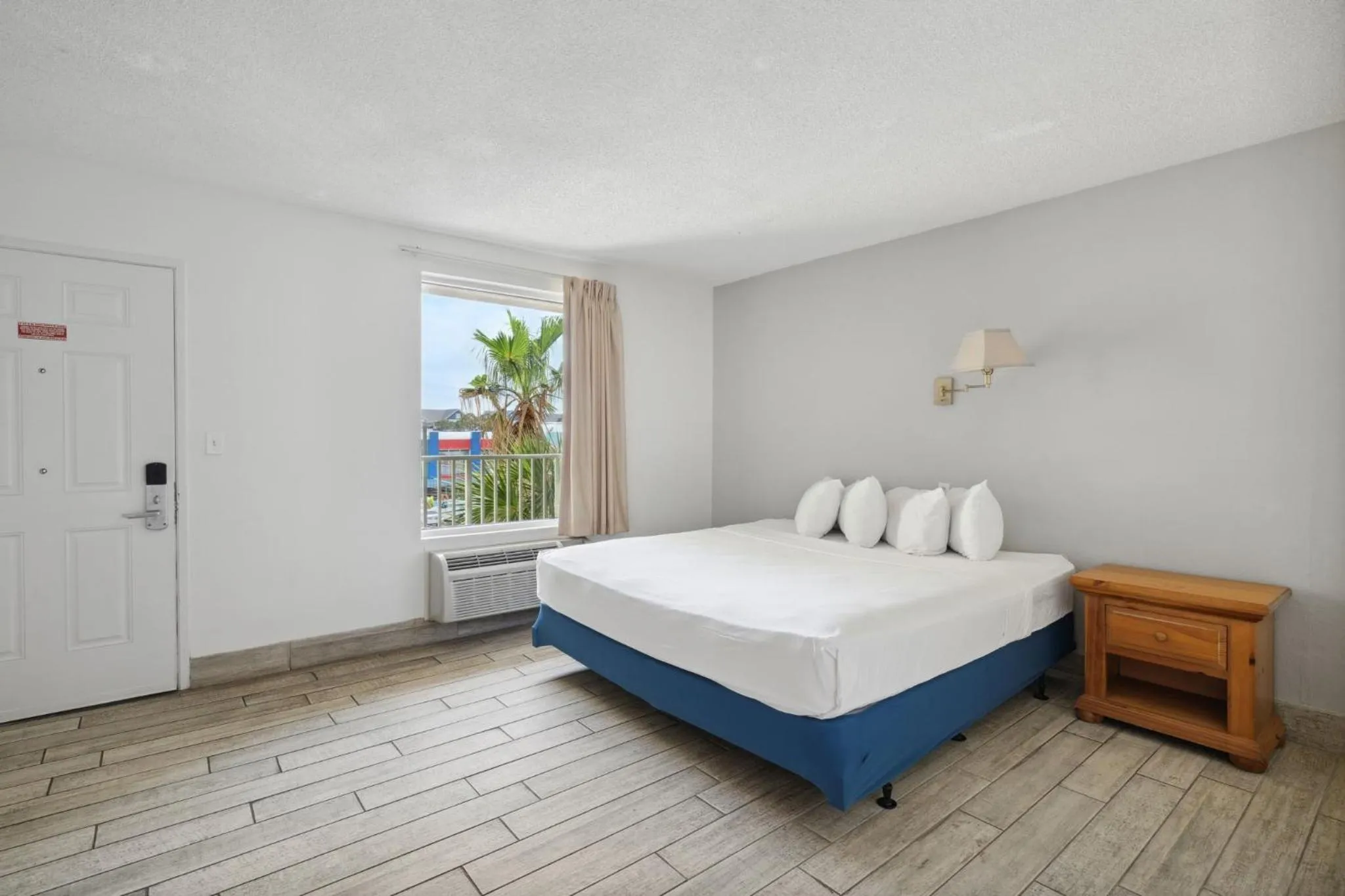 Bedroom, Bed in Holiday Terrace Beachfront Hotel, a By The Sea Resort