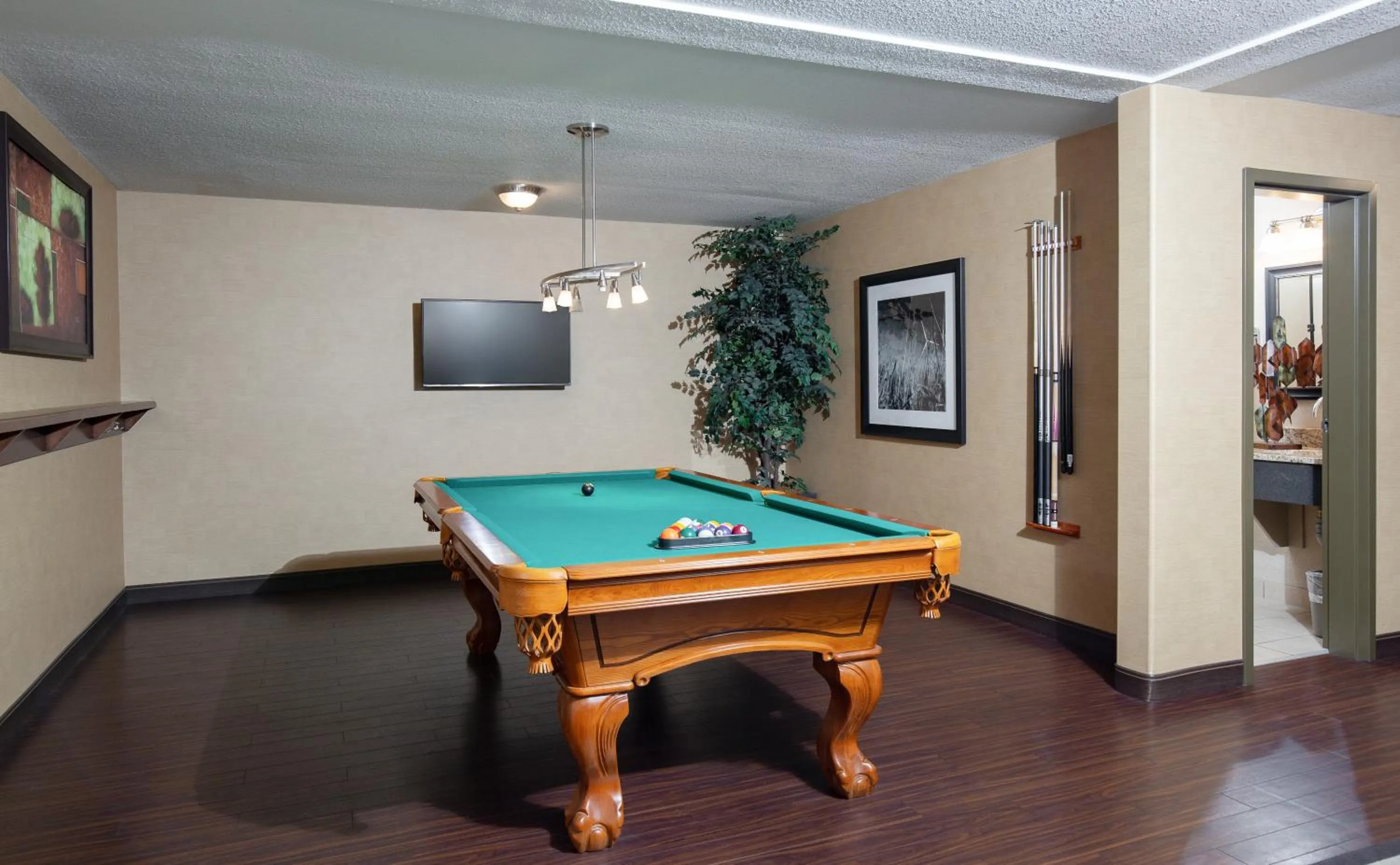 Billiard in Pomeroy Hotel Fort St. John