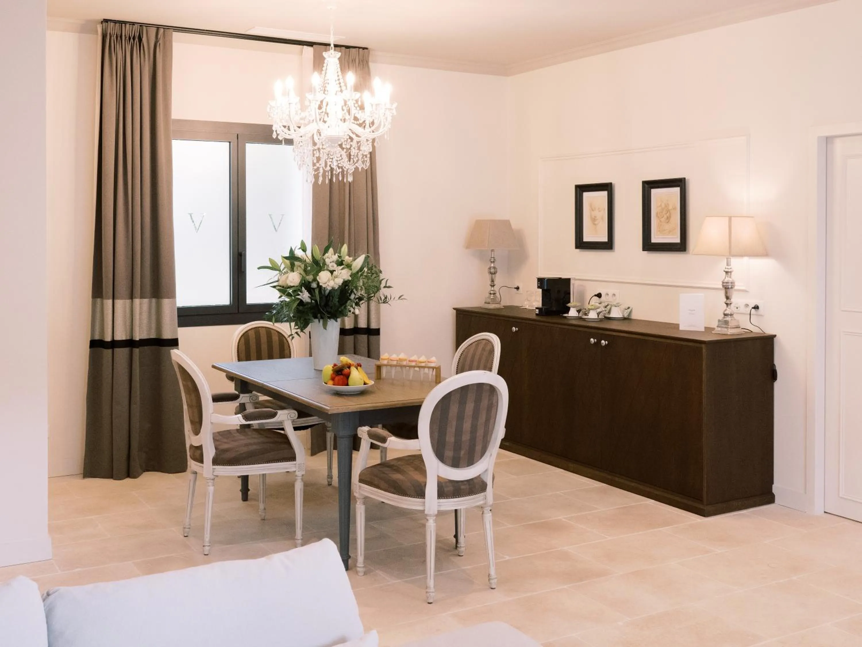 Living room in Le Vallon de Valrugues Hotel Spa & Villas