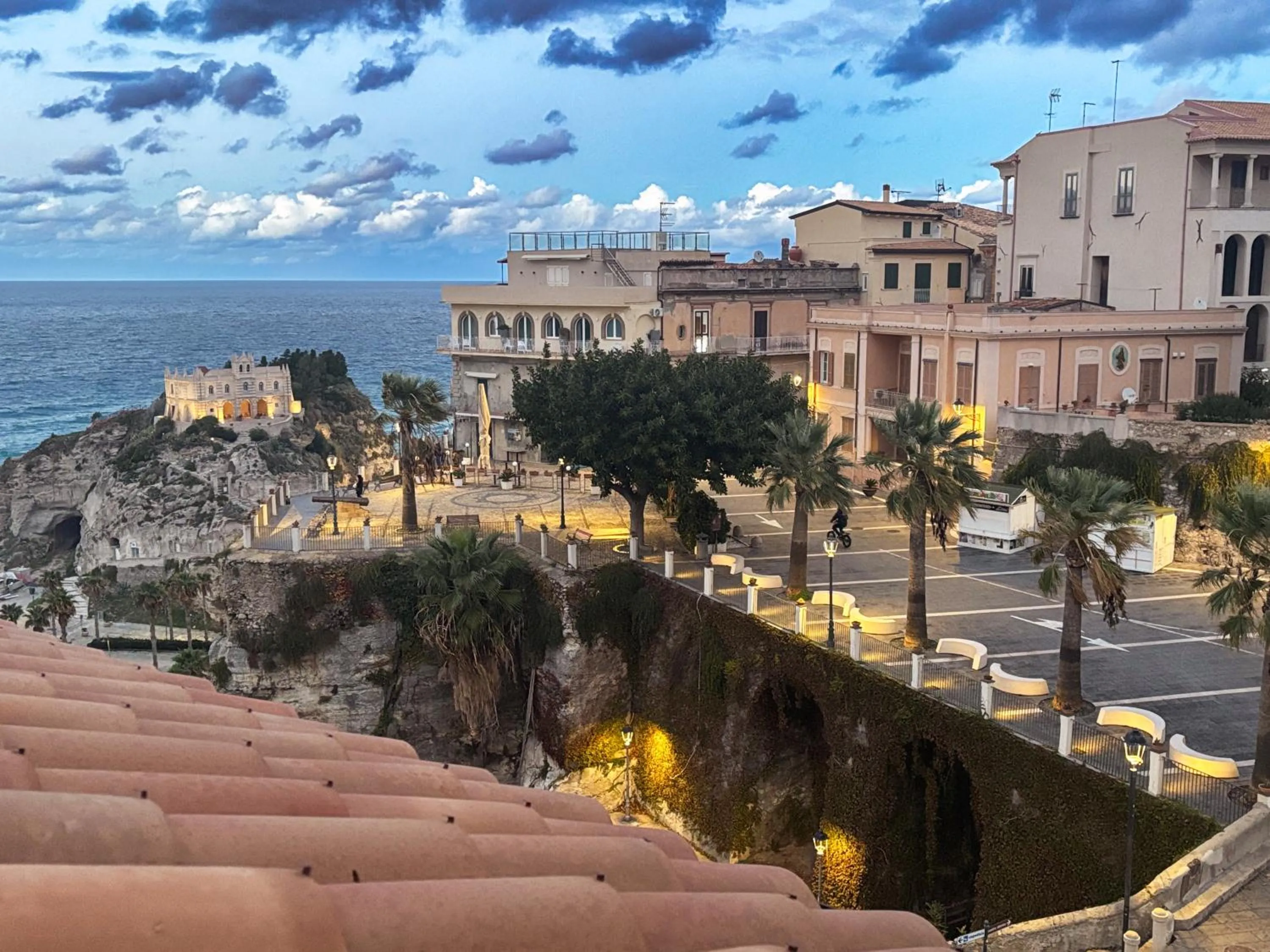 Nearby landmark in B&B Island Vista mare