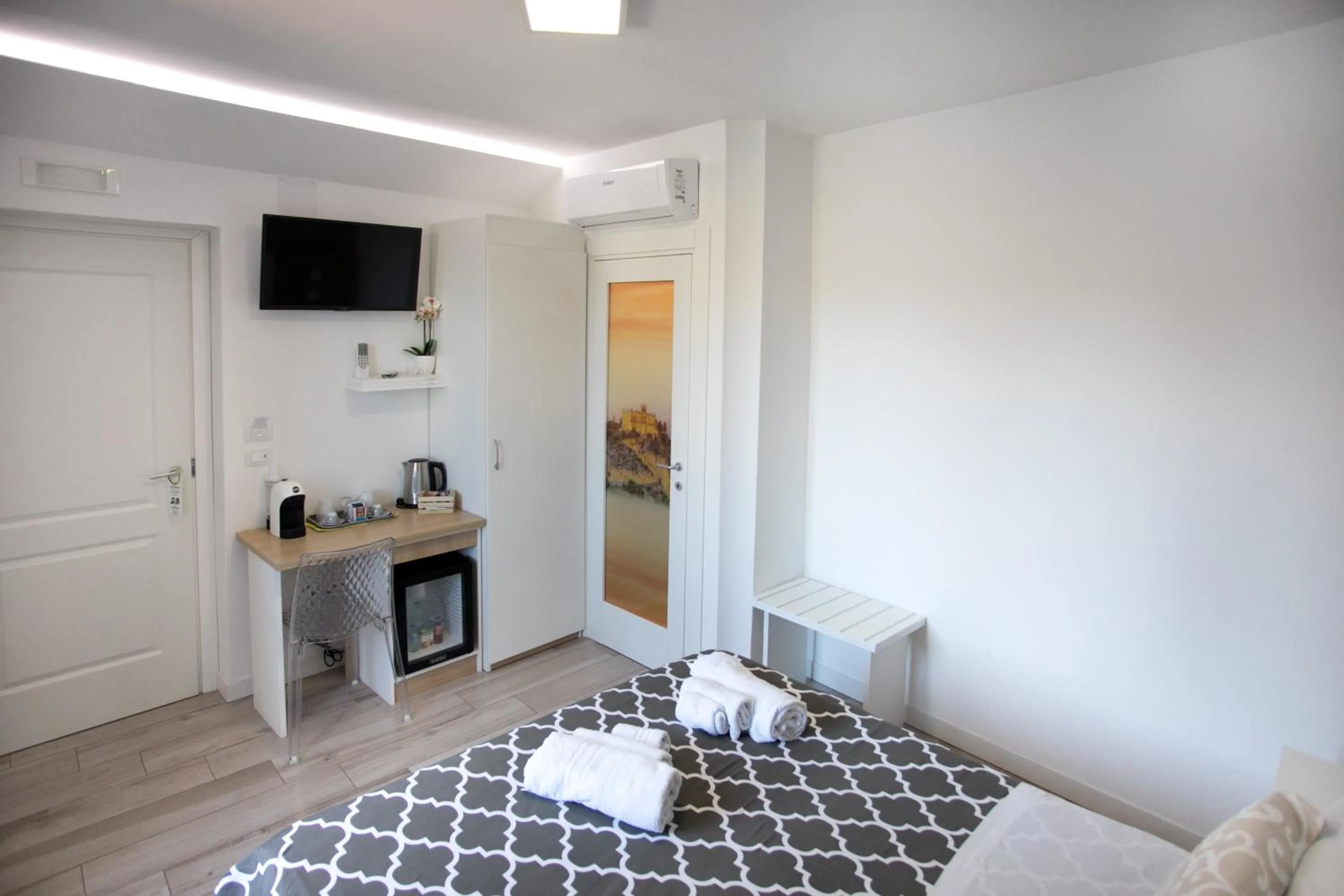 Bed in B&B Island Vista mare