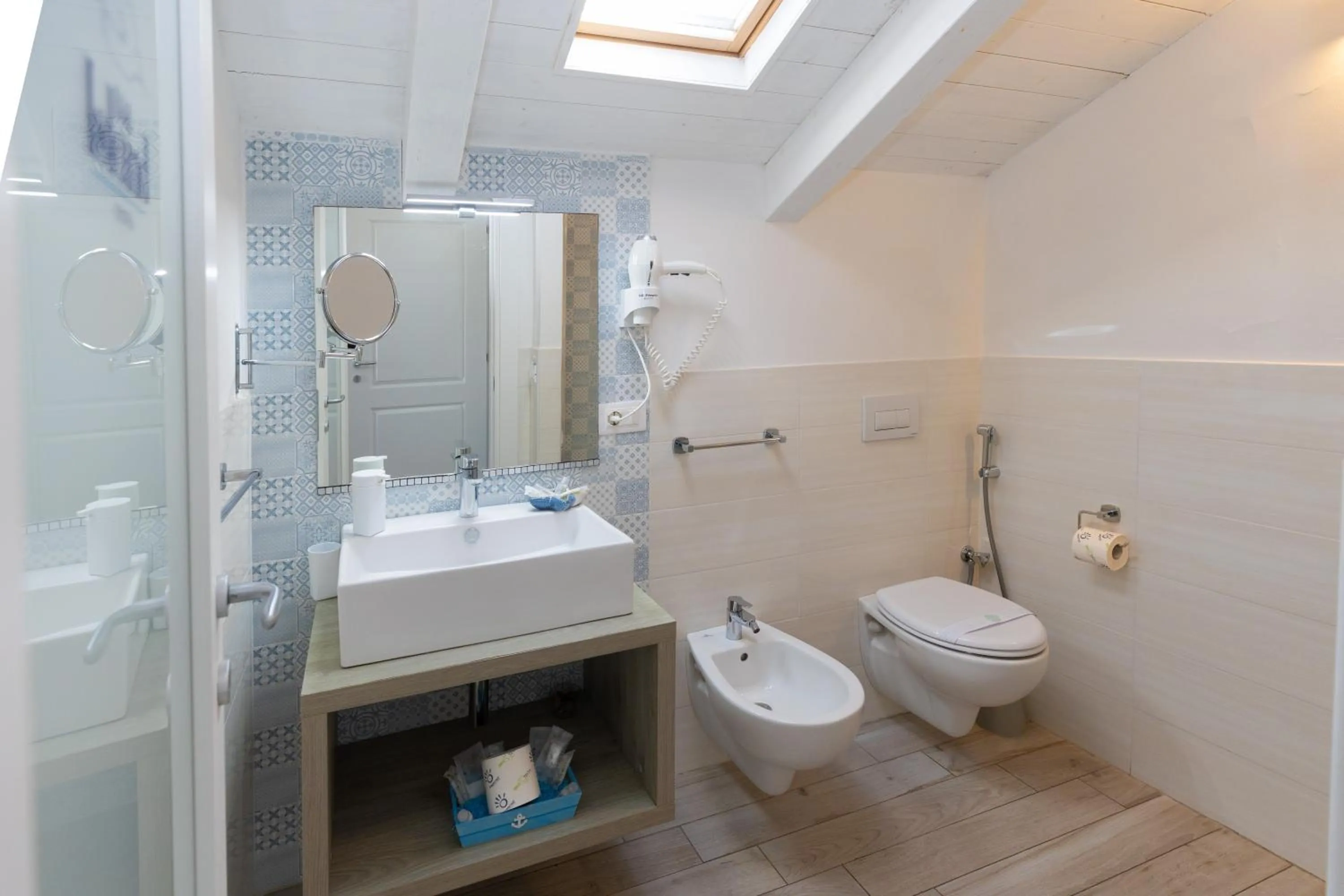 Shower in B&B Island Vista mare